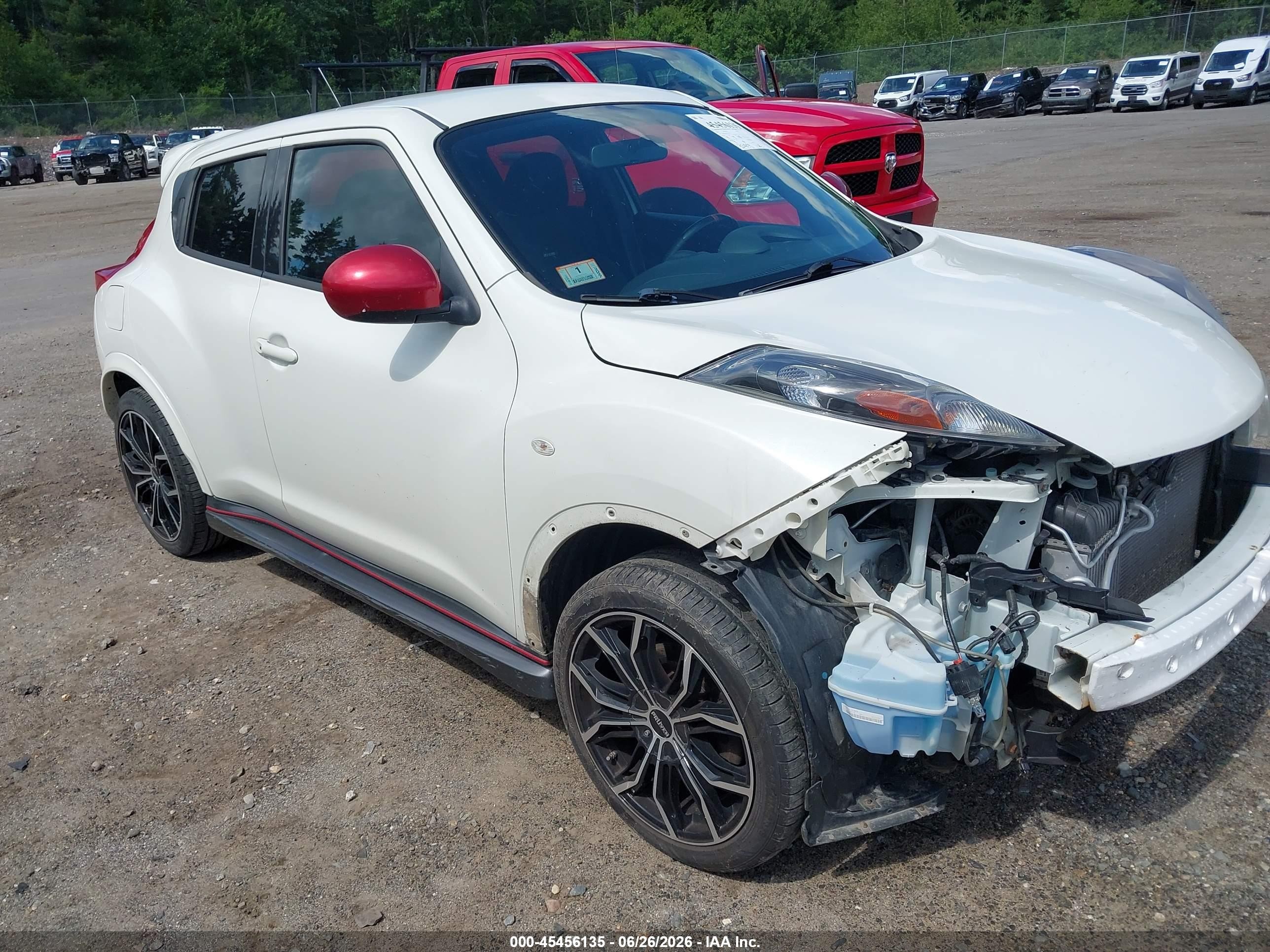 2014 Nissan Juke Nismo White vin: JN8AF5MVXET365317