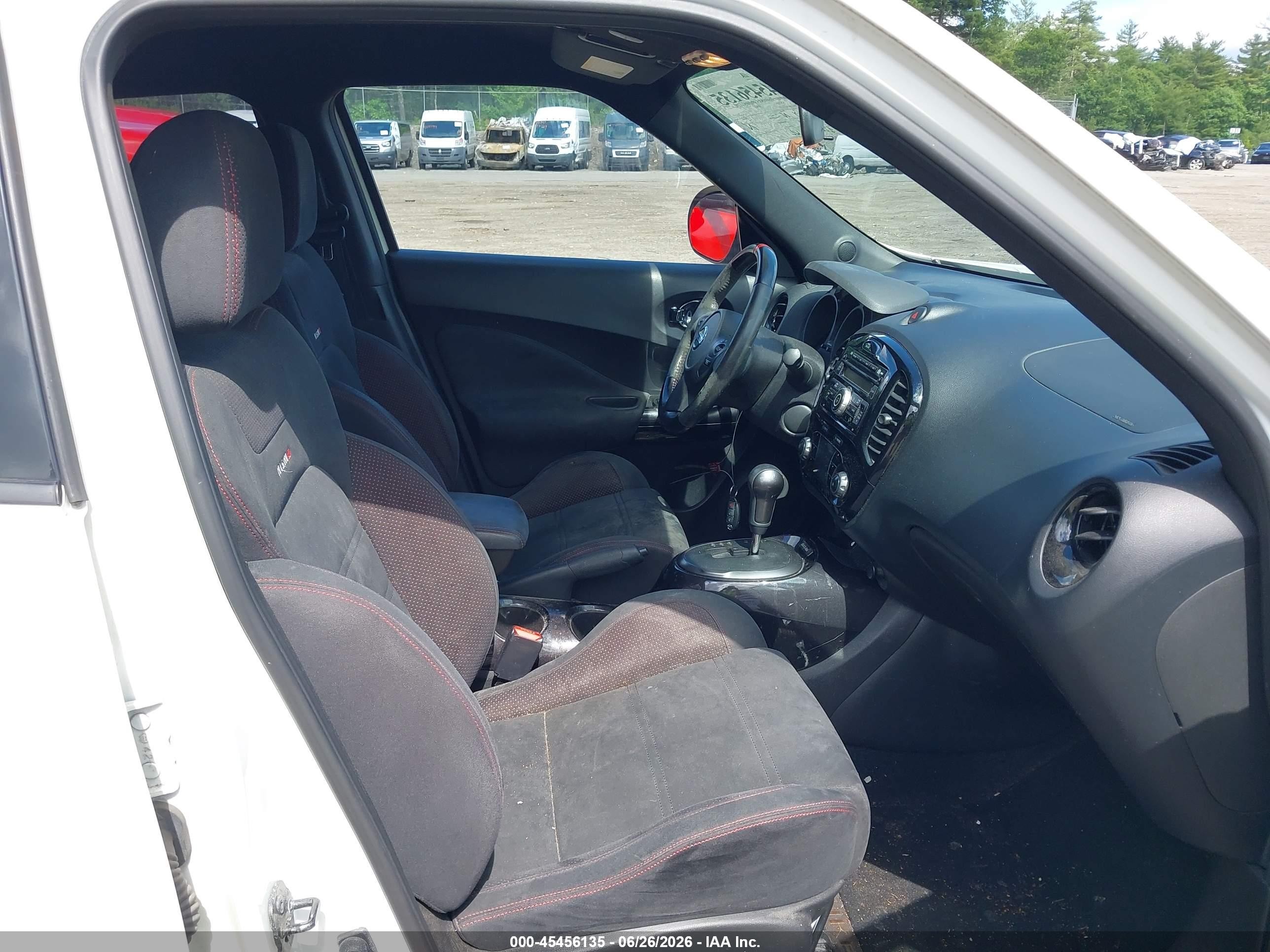 2014 Nissan Juke Nismo White vin: JN8AF5MVXET365317