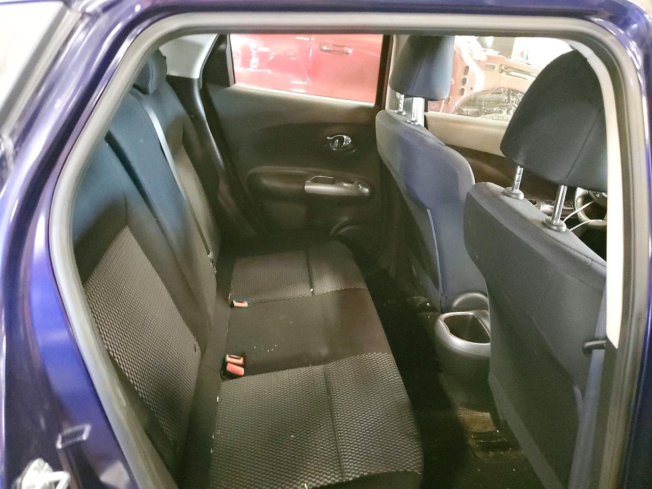 2015 Nissan Juke S Blue vin: JN8AF5MVXFT550243