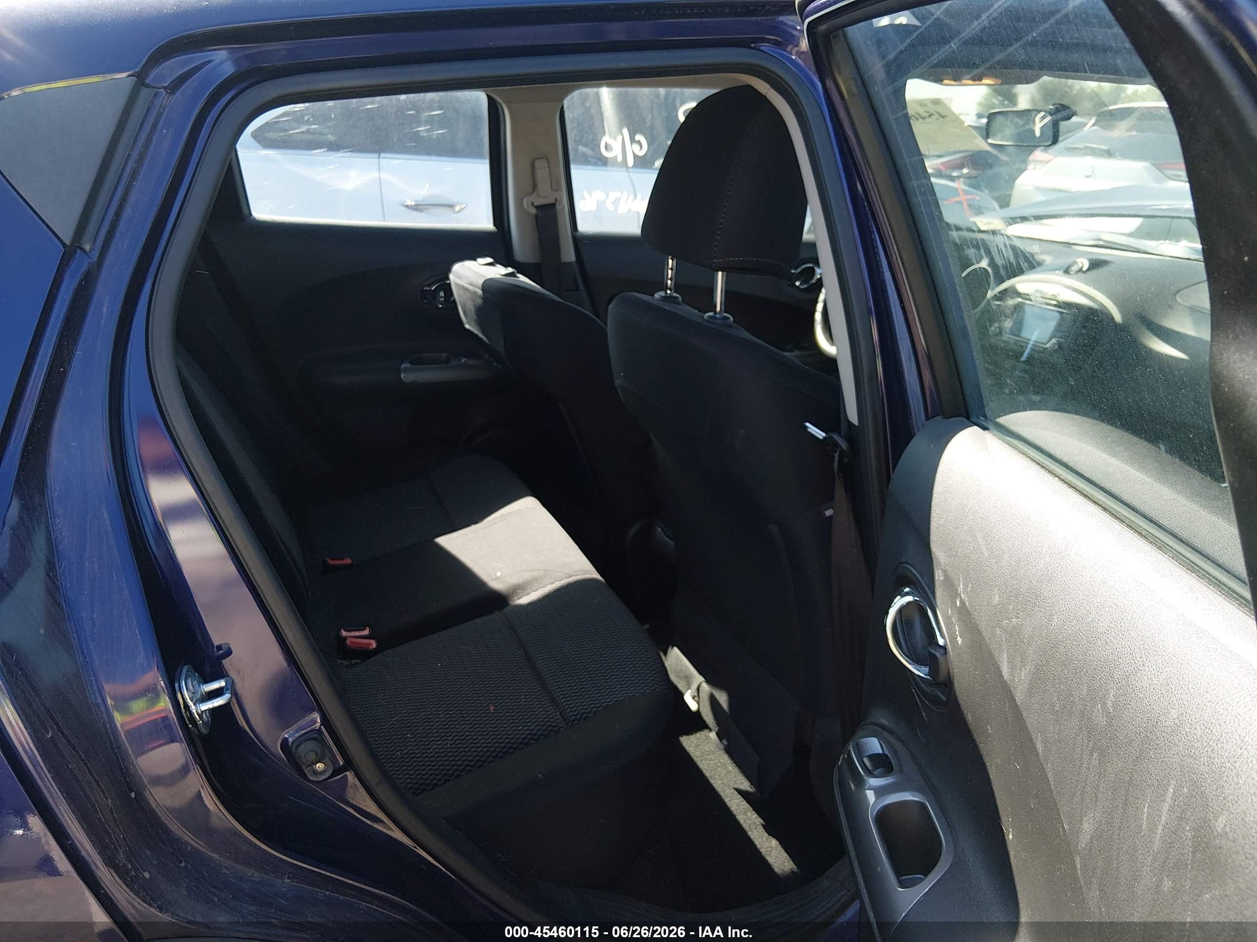 2015 Nissan Juke S Blue vin: JN8AF5MVXFT556009