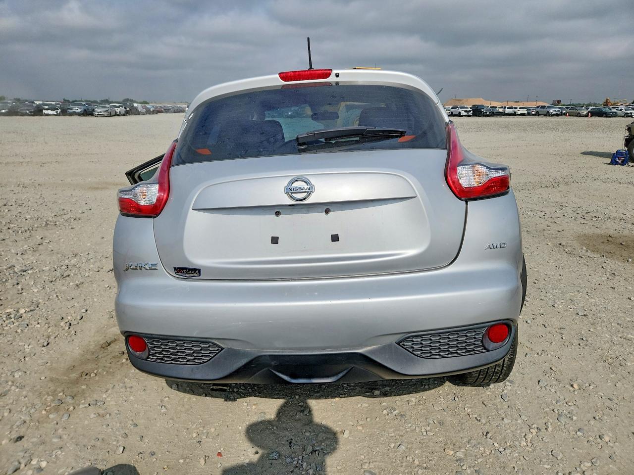 2015 Nissan Juke S Silver vin: JN8AF5MVXFT557855