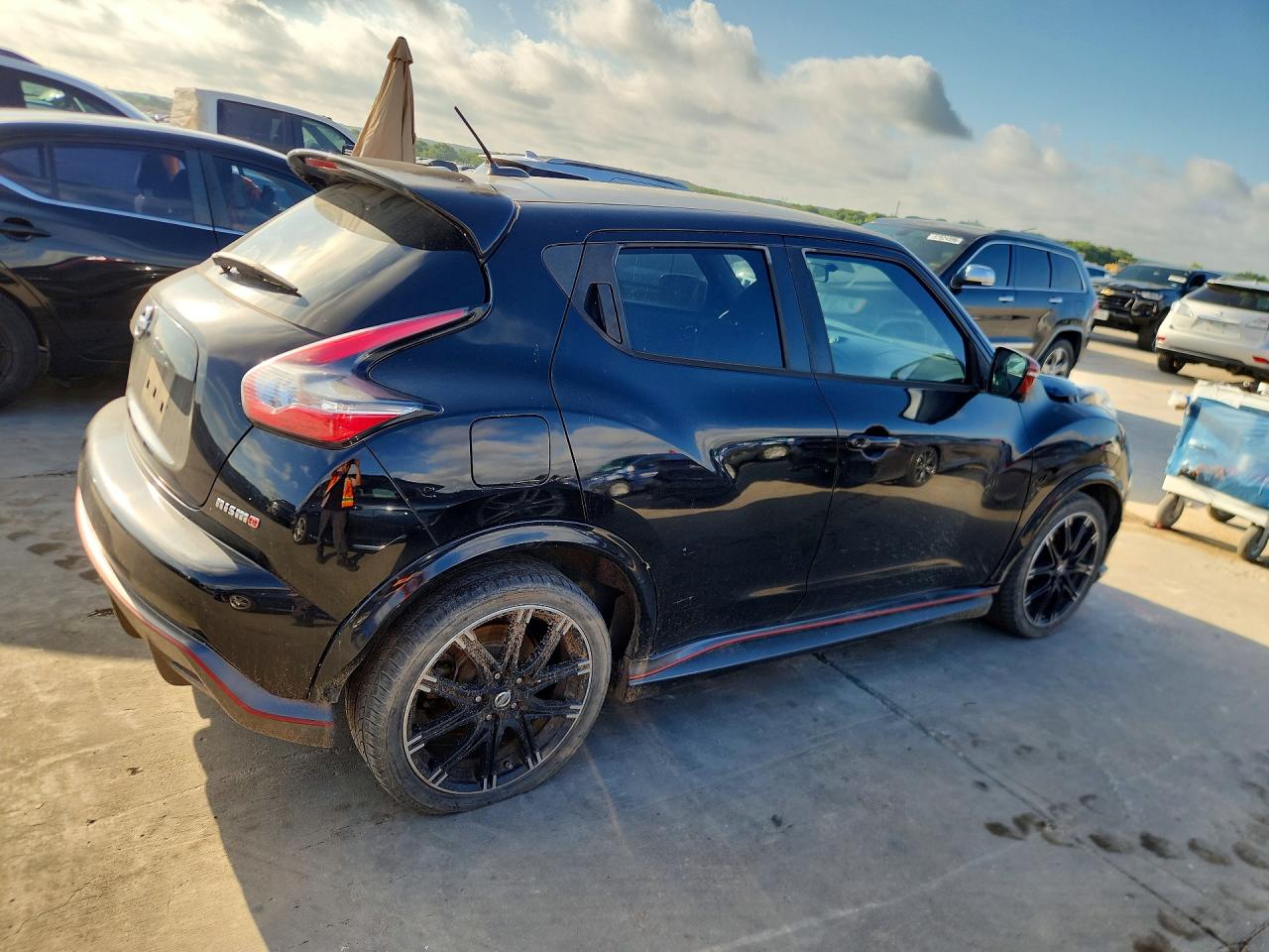 2015 Nissan Juke Nismo Black vin: JN8AF5MVXFT565602