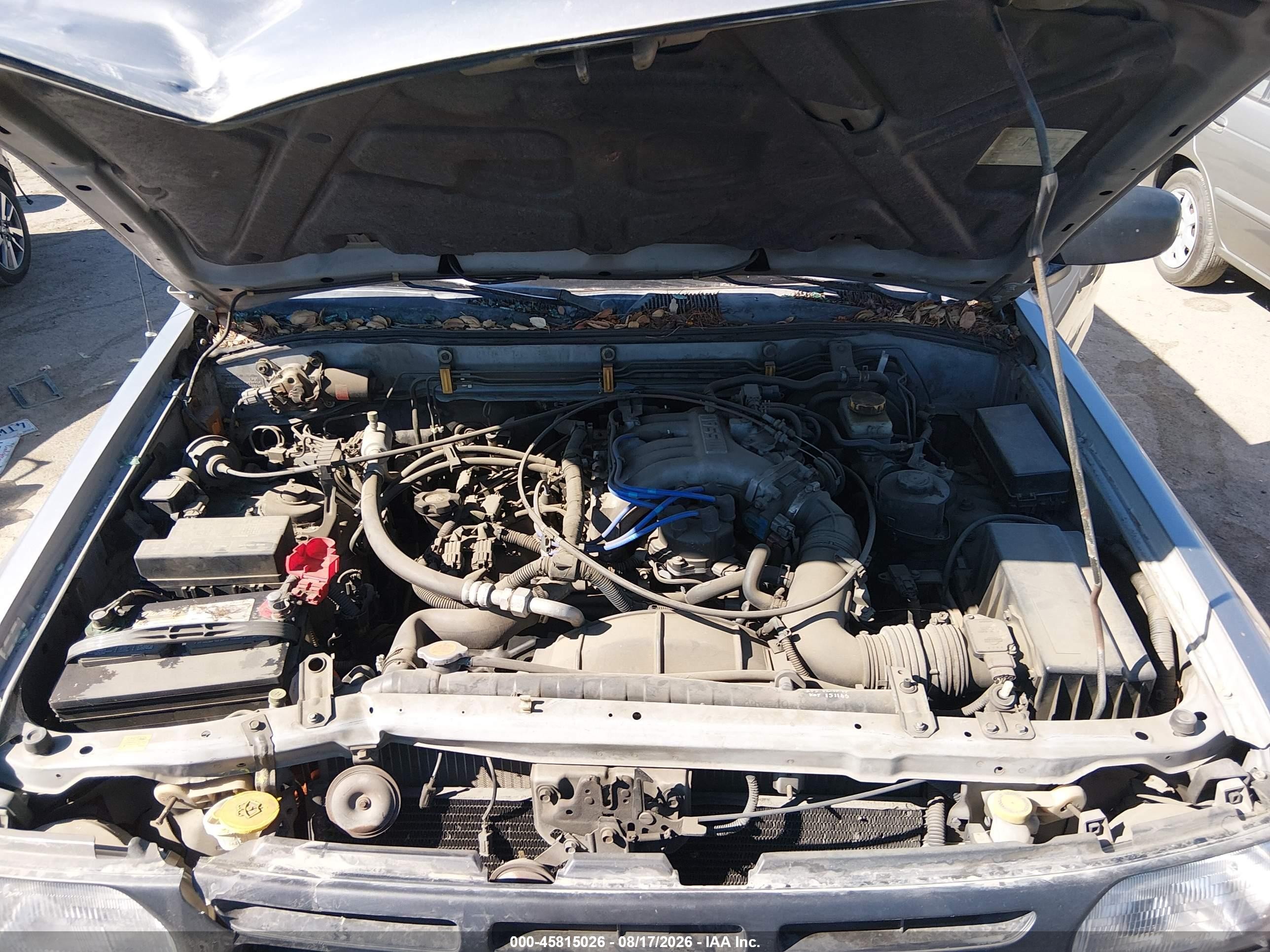 1999 Nissan Pathfinder Le/se/xe Gray vin: JN8AR05S7XW294464