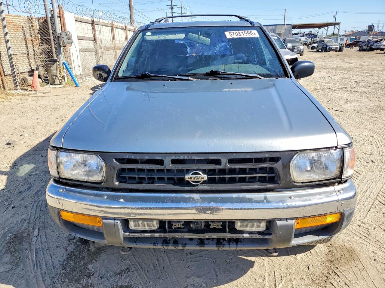 1999 Nissan Pathfinder Xe Gray vin: JN8AR05S8XW290410
