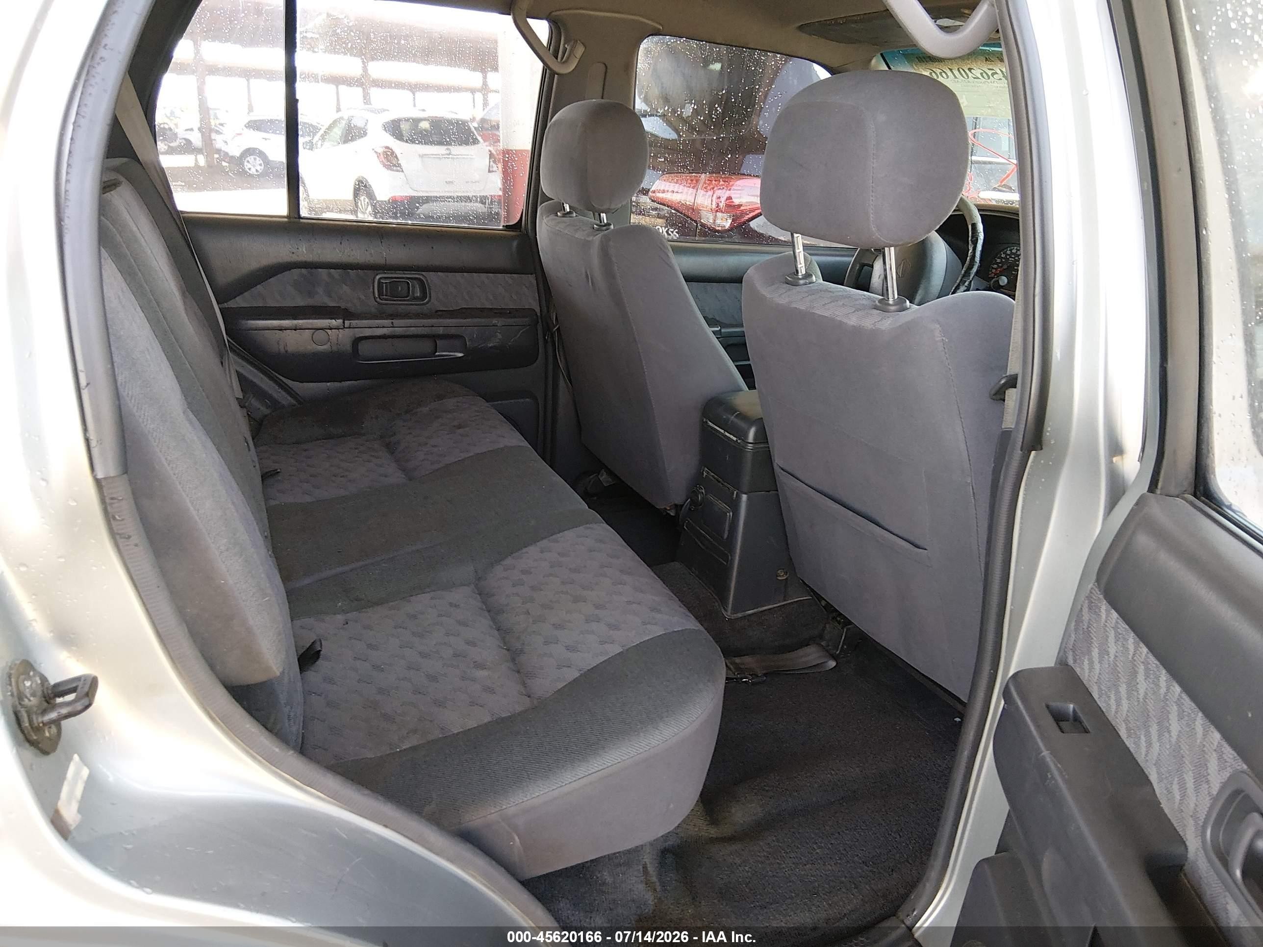 1999 Nissan Pathfinder Le/se/xe Tan vin: JN8AR05S9XW322507