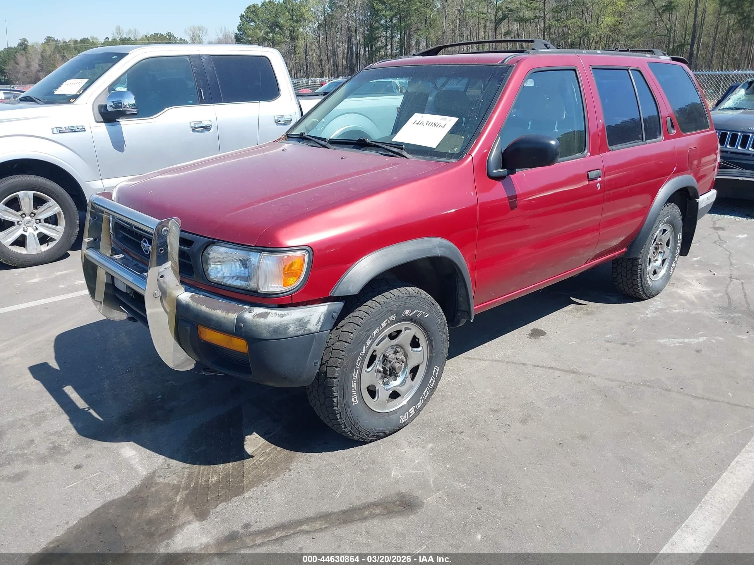 1996 Nissan Pathfinder Le/se/xe Красный vin: JN8AR05Y2TW013038