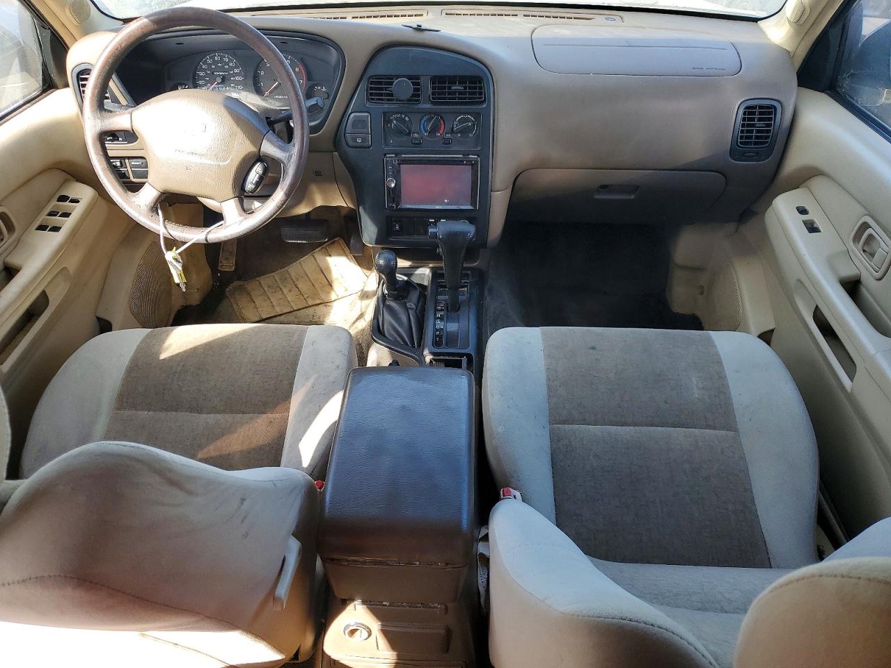 1997 Nissan Pathfinder Xe Green vin: JN8AR05Y3VW186411
