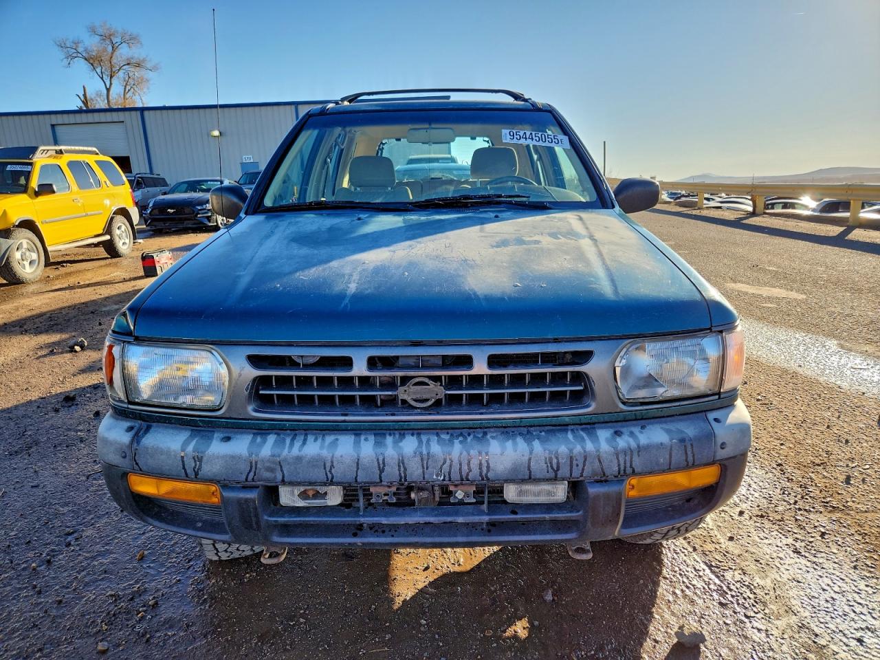 1996 Nissan Pathfinder Le Green vin: JN8AR05Y4TW005135