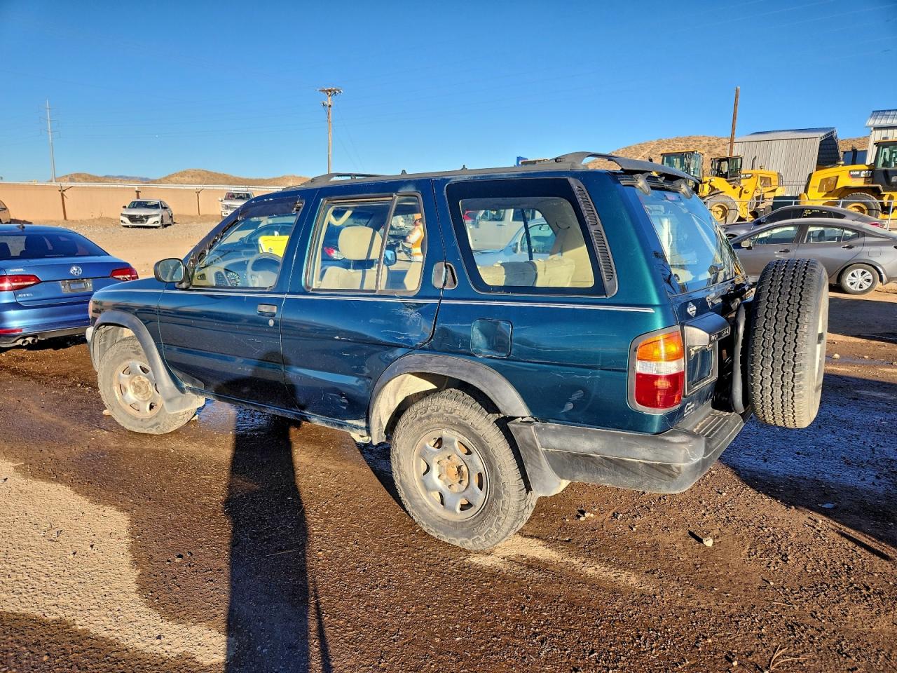 1996 Nissan Pathfinder Le Green vin: JN8AR05Y4TW005135