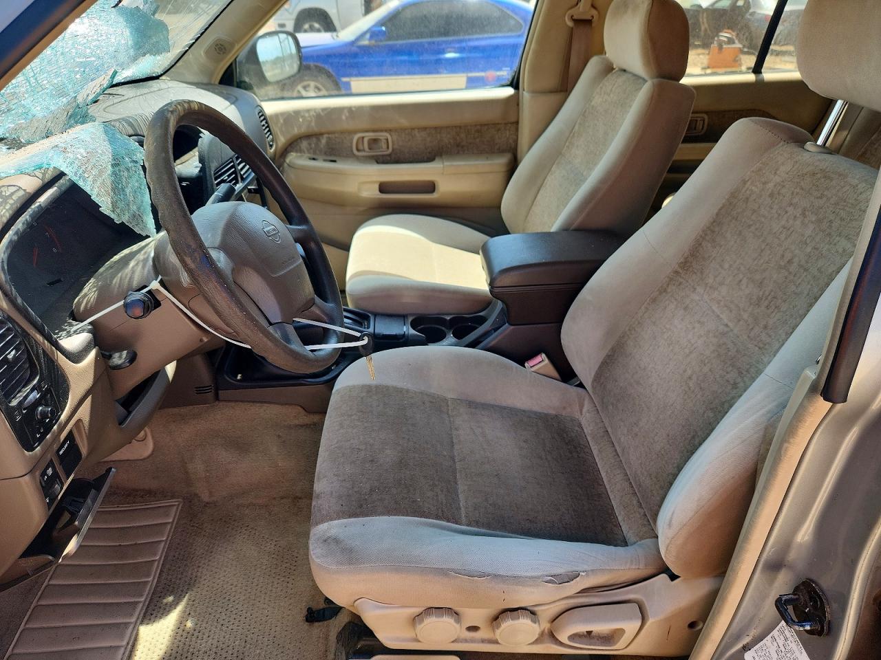 1998 Nissan Pathfinder Xe Silver vin: JN8AR05Y8WW278549