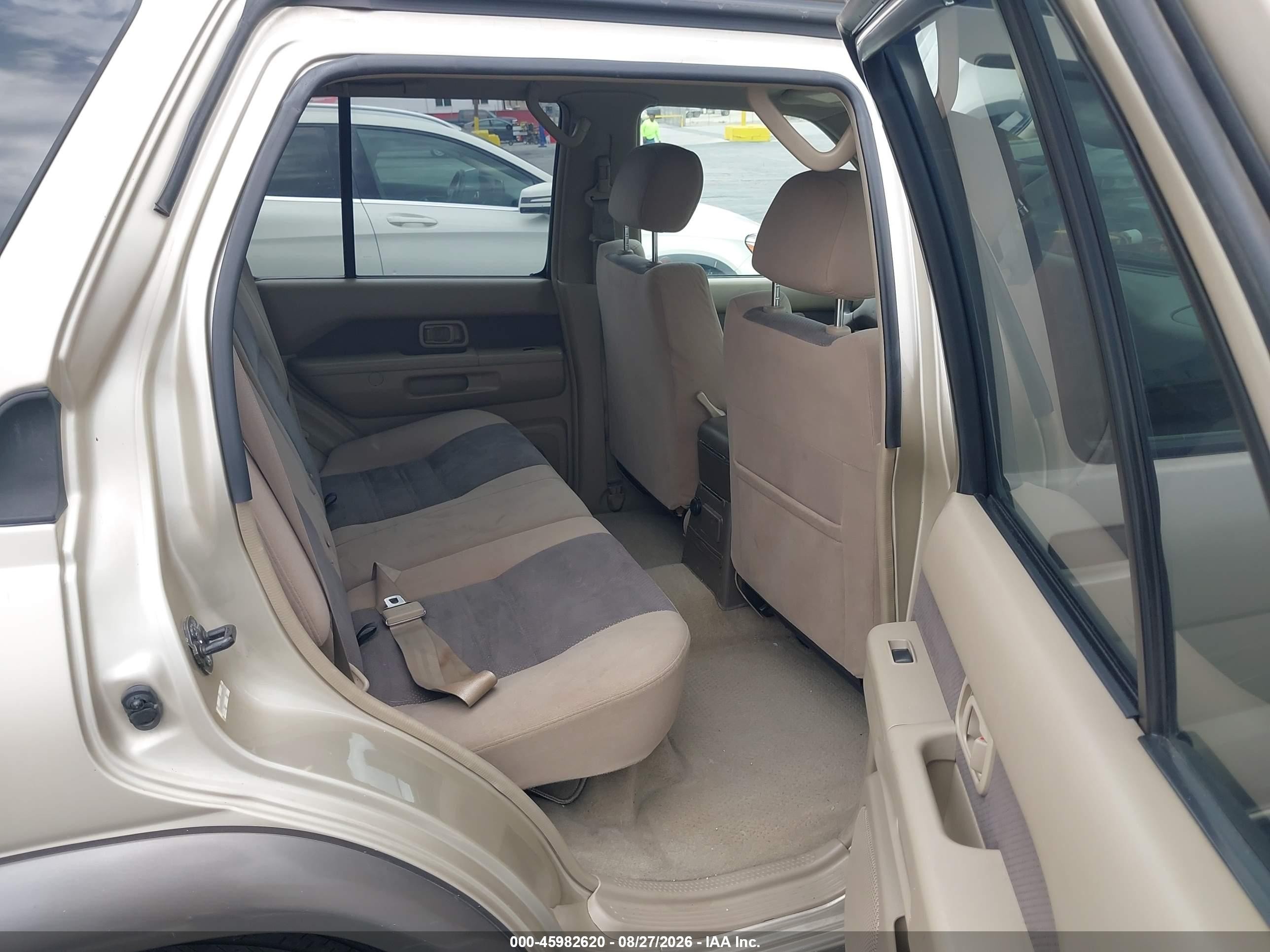1999 Nissan Pathfinder Le/se/xe Золотой vin: JN8AR07S0XW359734
