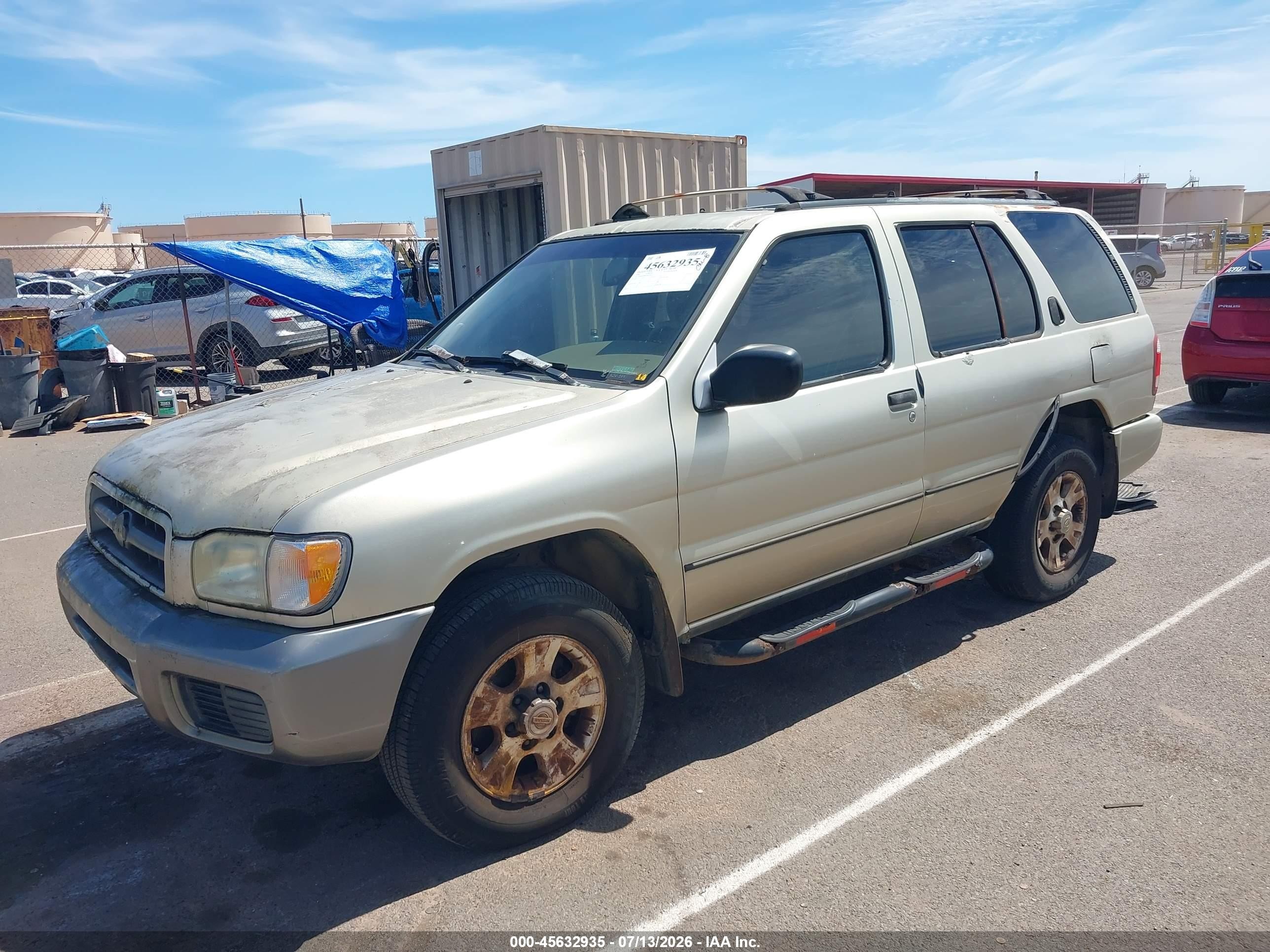 2000 Nissan Pathfinder Le/se/xe Gold vin: JN8AR07S0YW435955