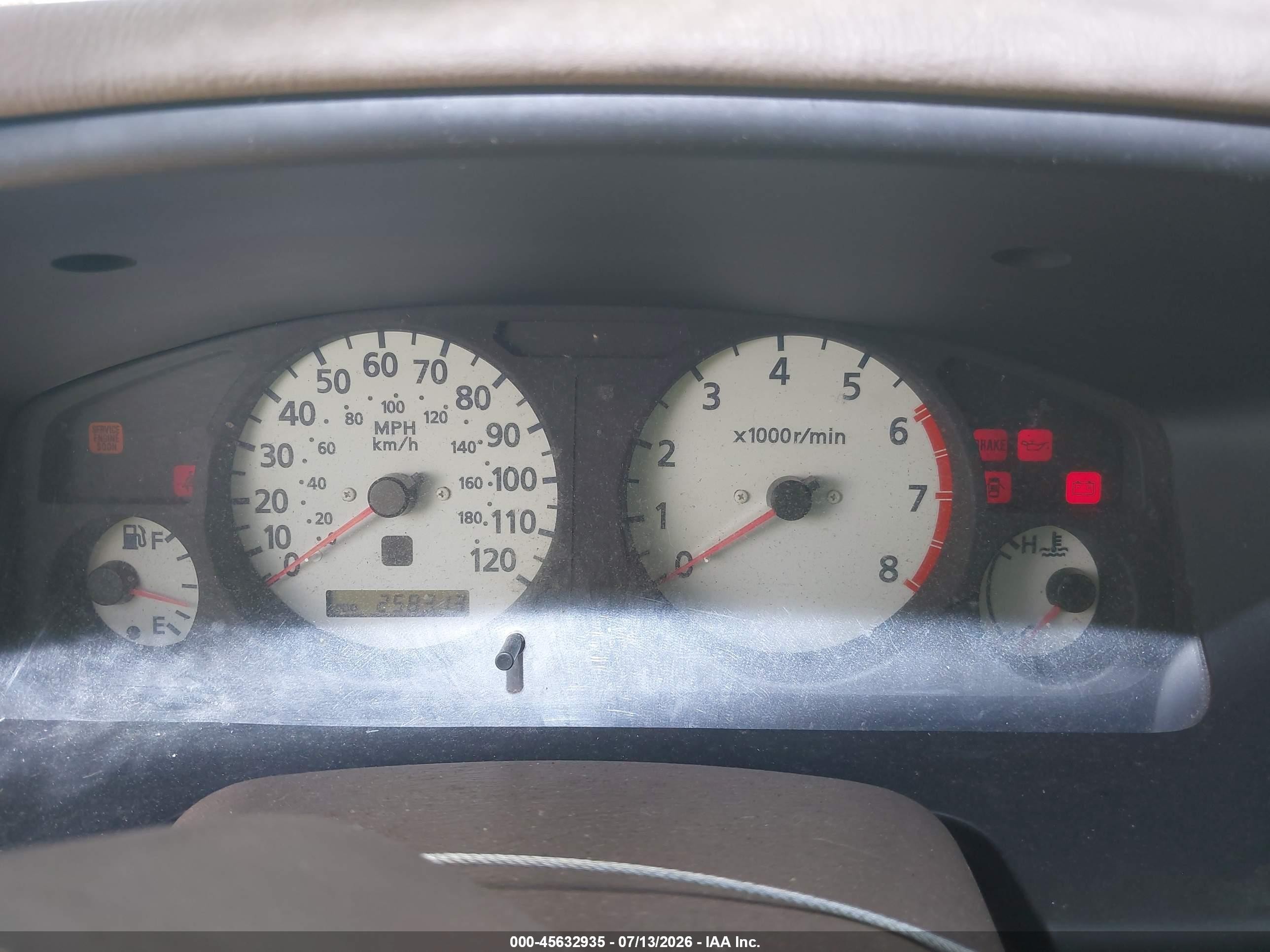 2000 Nissan Pathfinder Le/se/xe Gold vin: JN8AR07S0YW435955