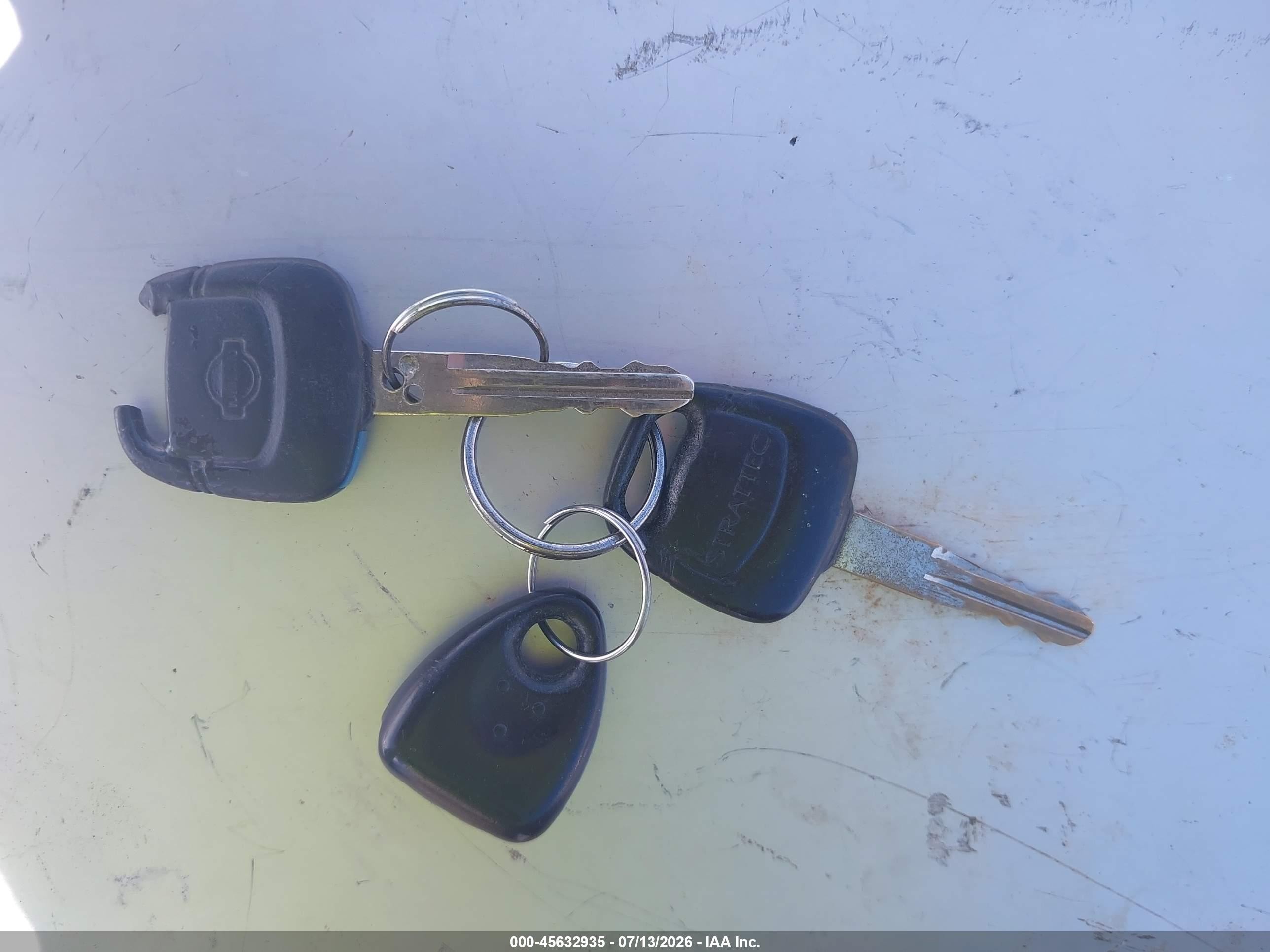 2000 Nissan Pathfinder Le/se/xe Gold vin: JN8AR07S0YW435955
