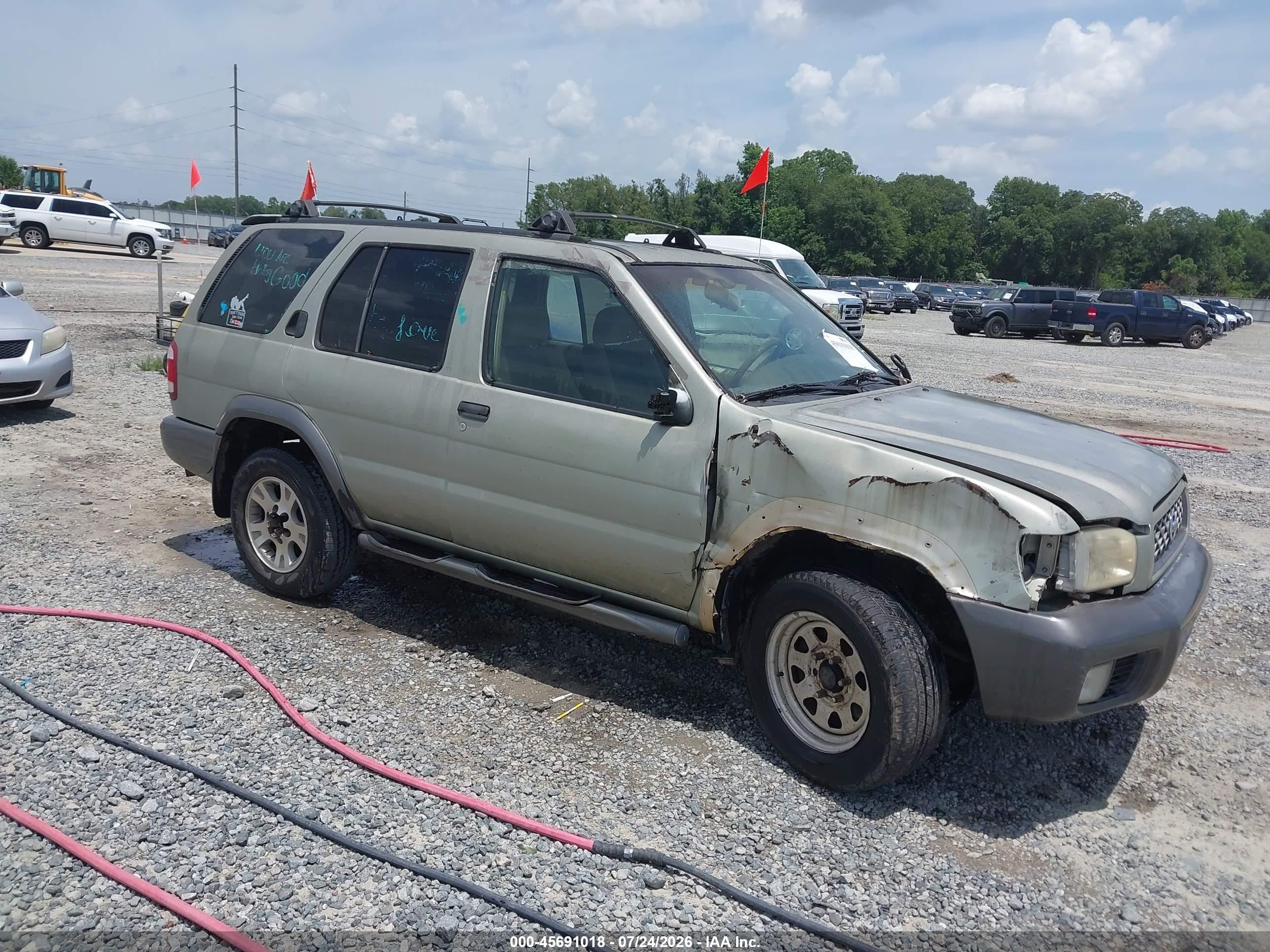2000 Nissan Pathfinder Le/se/xe Champagne vin: JN8AR07S3YW442043