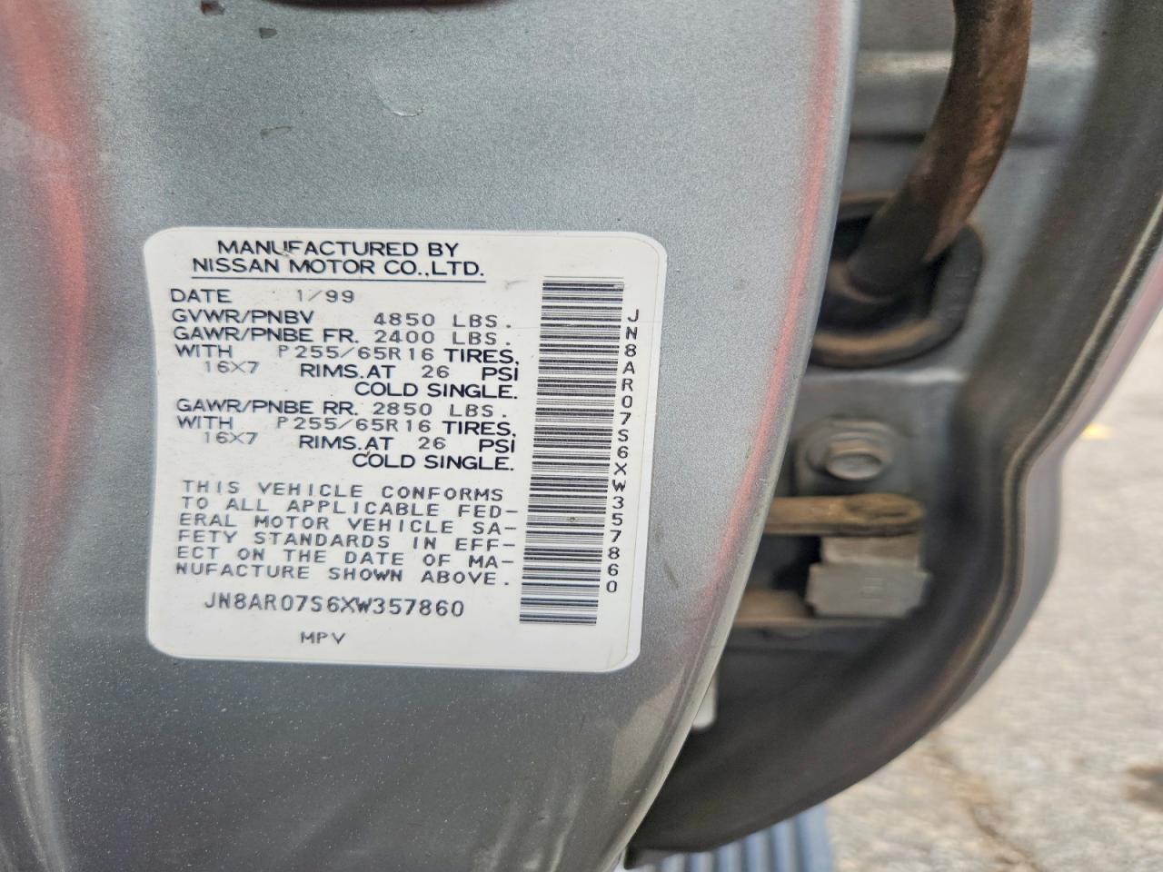 1999 Nissan Pathfinder Xe Серый vin: JN8AR07S6XW357860
