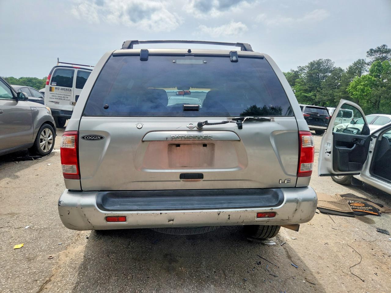 1999 Nissan Pathfinder Xe Серый vin: JN8AR07S6XW357860