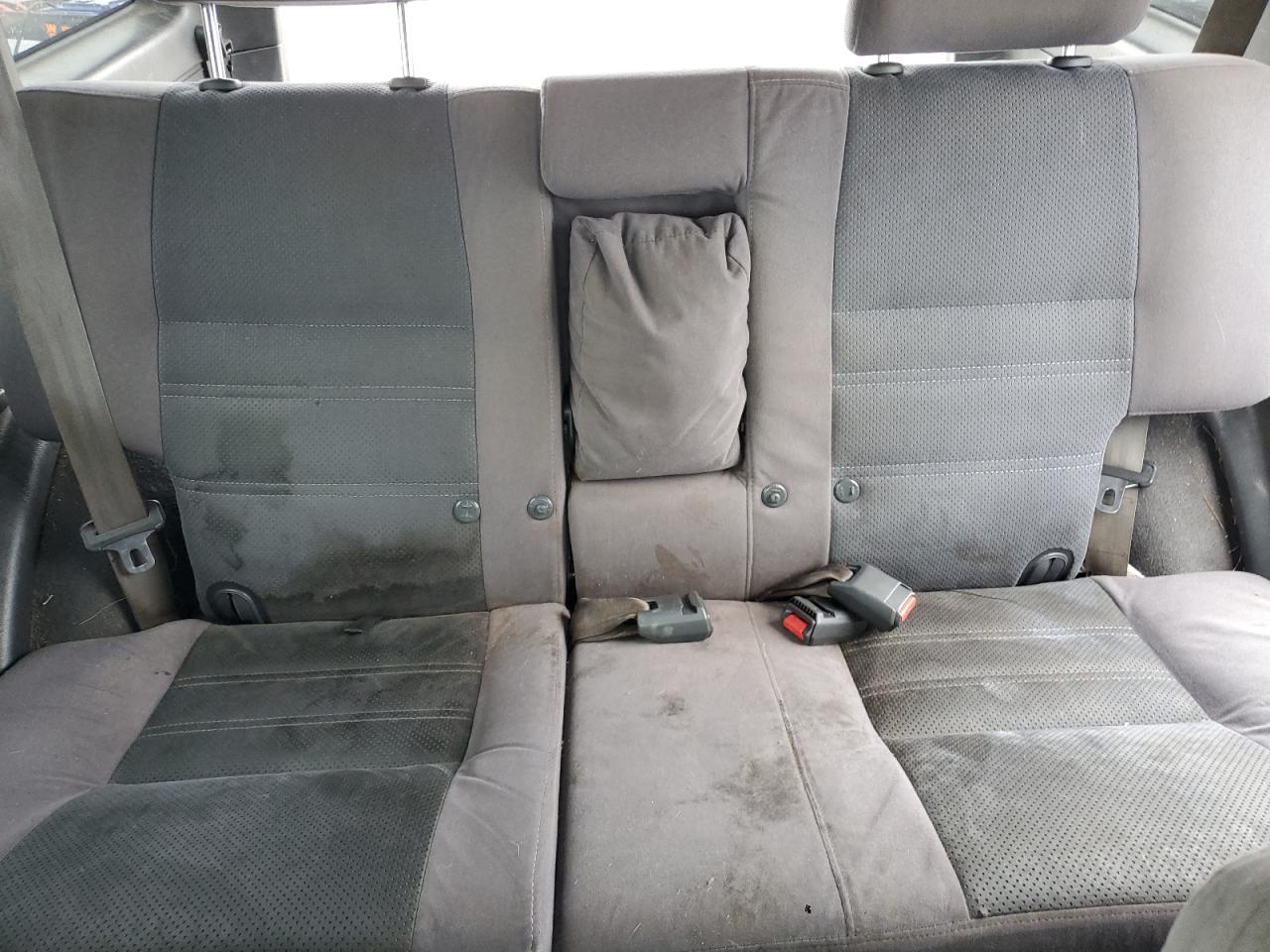 1999 Nissan Pathfinder Le Gray vin: JN8AR07Y2XW376135