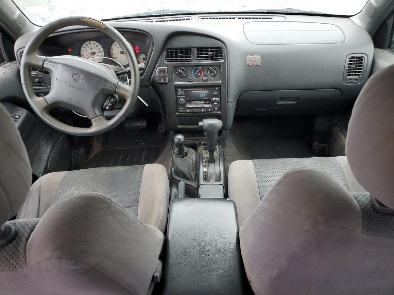 1999 Nissan Pathfinder Le Gray vin: JN8AR07Y2XW376135
