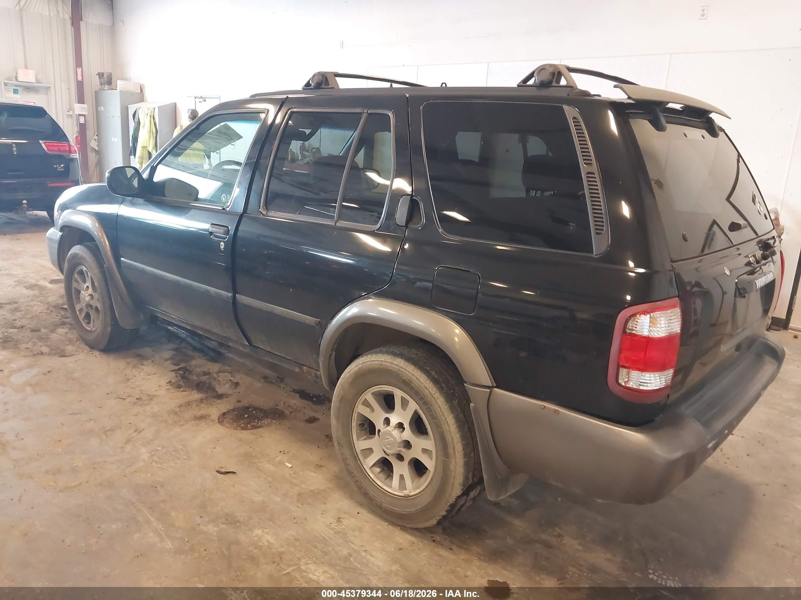 2000 Nissan Pathfinder Le/se/xe Black vin: JN8AR07Y2YW395401