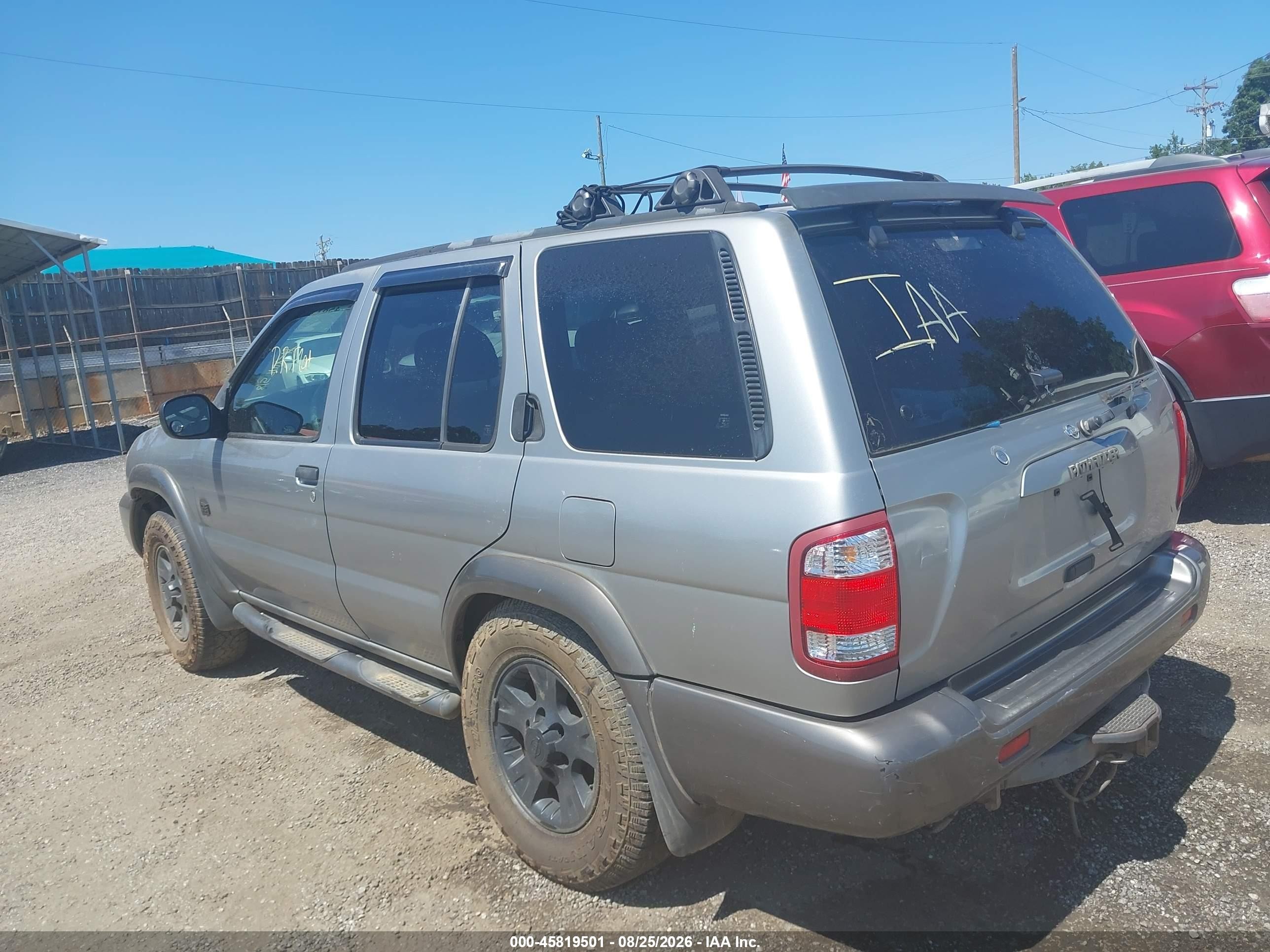 1999 Nissan Pathfinder Le/se/xe Silver vin: JN8AR07Y6XW368586