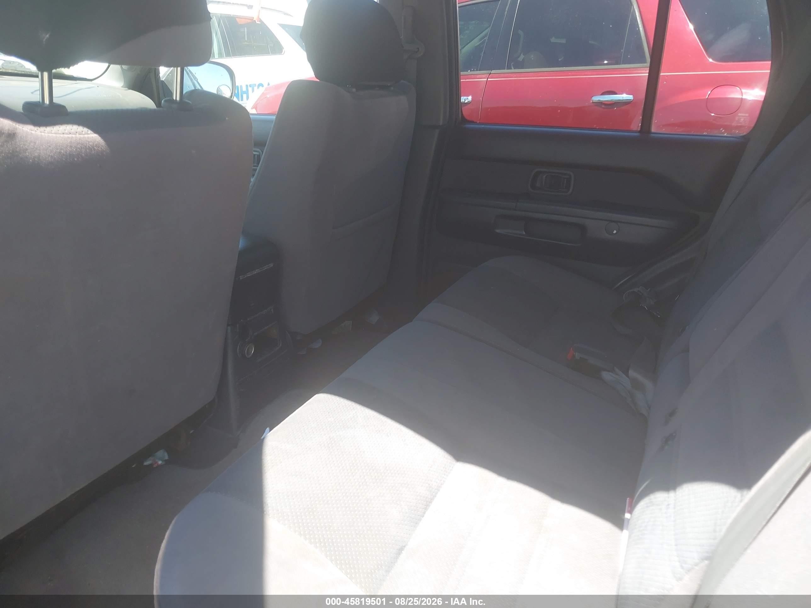 1999 Nissan Pathfinder Le/se/xe Silver vin: JN8AR07Y6XW368586