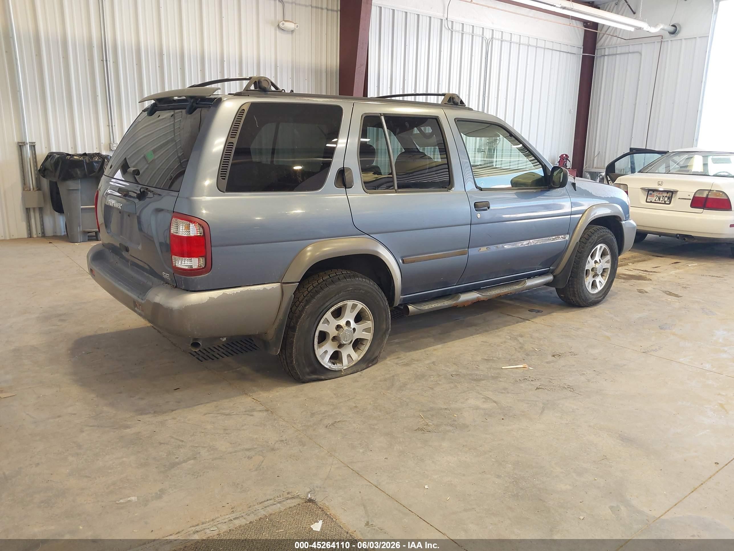 2000 Nissan Pathfinder Le/se/xe Синий vin: JN8AR07Y7YW420101