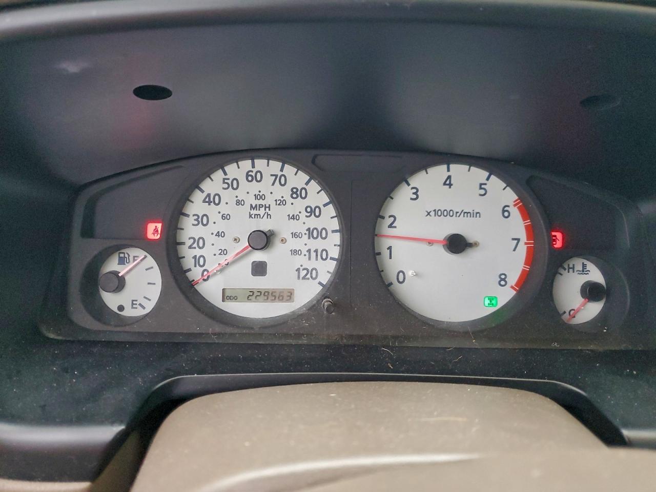 1999 Nissan Pathfinder Le Green vin: JN8AR07Y9XW353824