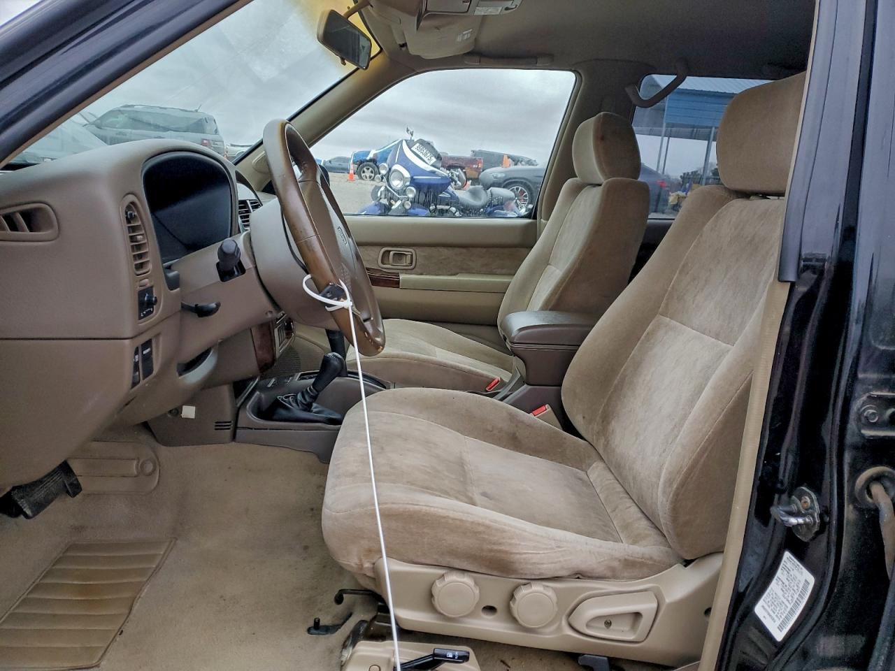1999 Nissan Pathfinder Le Green vin: JN8AR07Y9XW353824