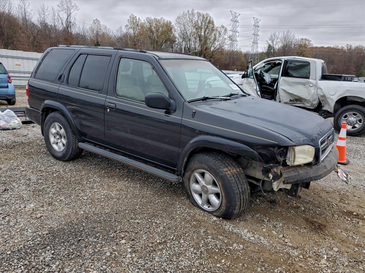 1999 Nissan Pathfinder Le Green vin: JN8AR07Y9XW353824