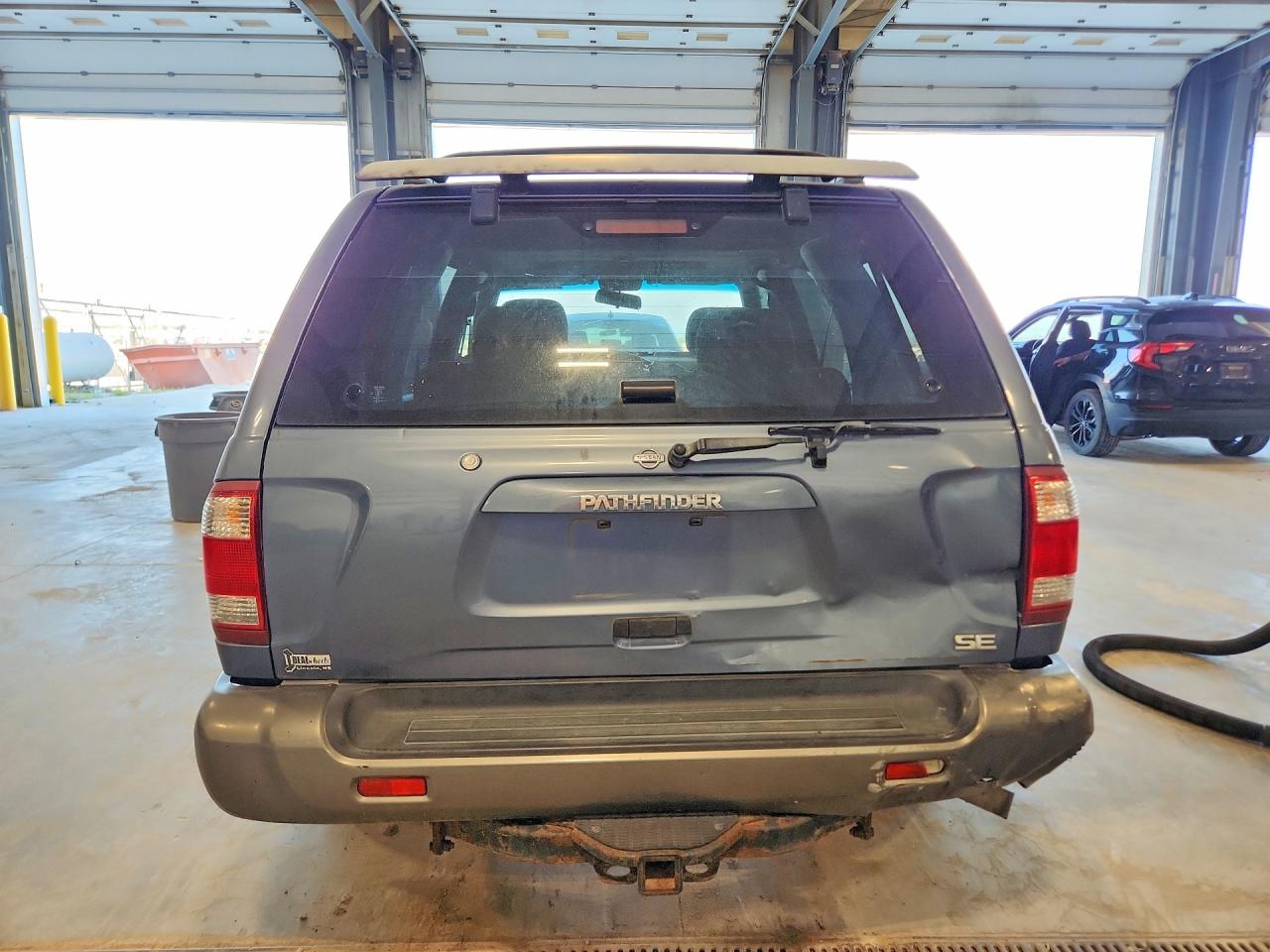 2000 Nissan Pathfinder Xe Blue vin: JN8AR07Y9YW436803