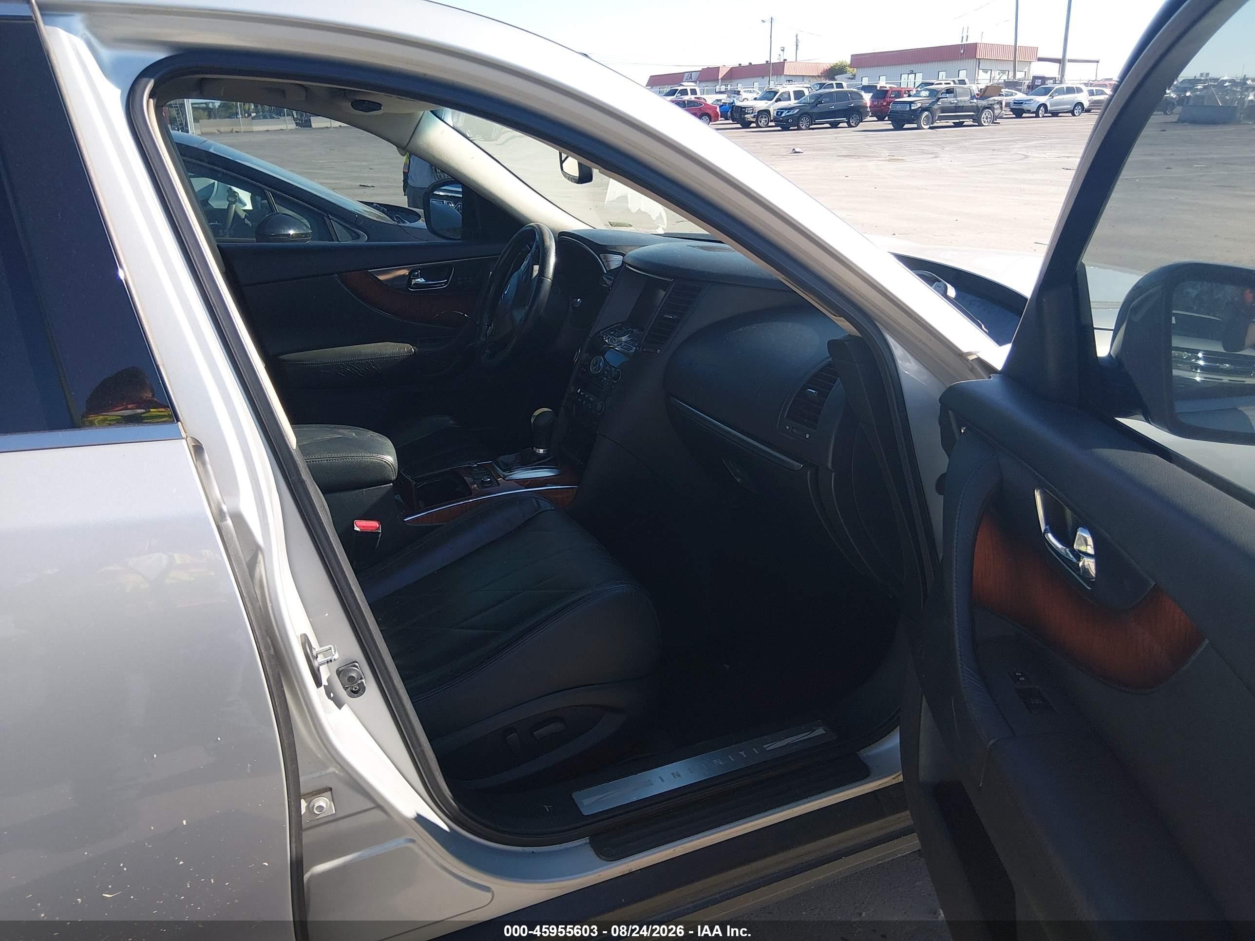 2011 Infiniti Fx35   Серебряный vin: JN8AS1MU3BM110025