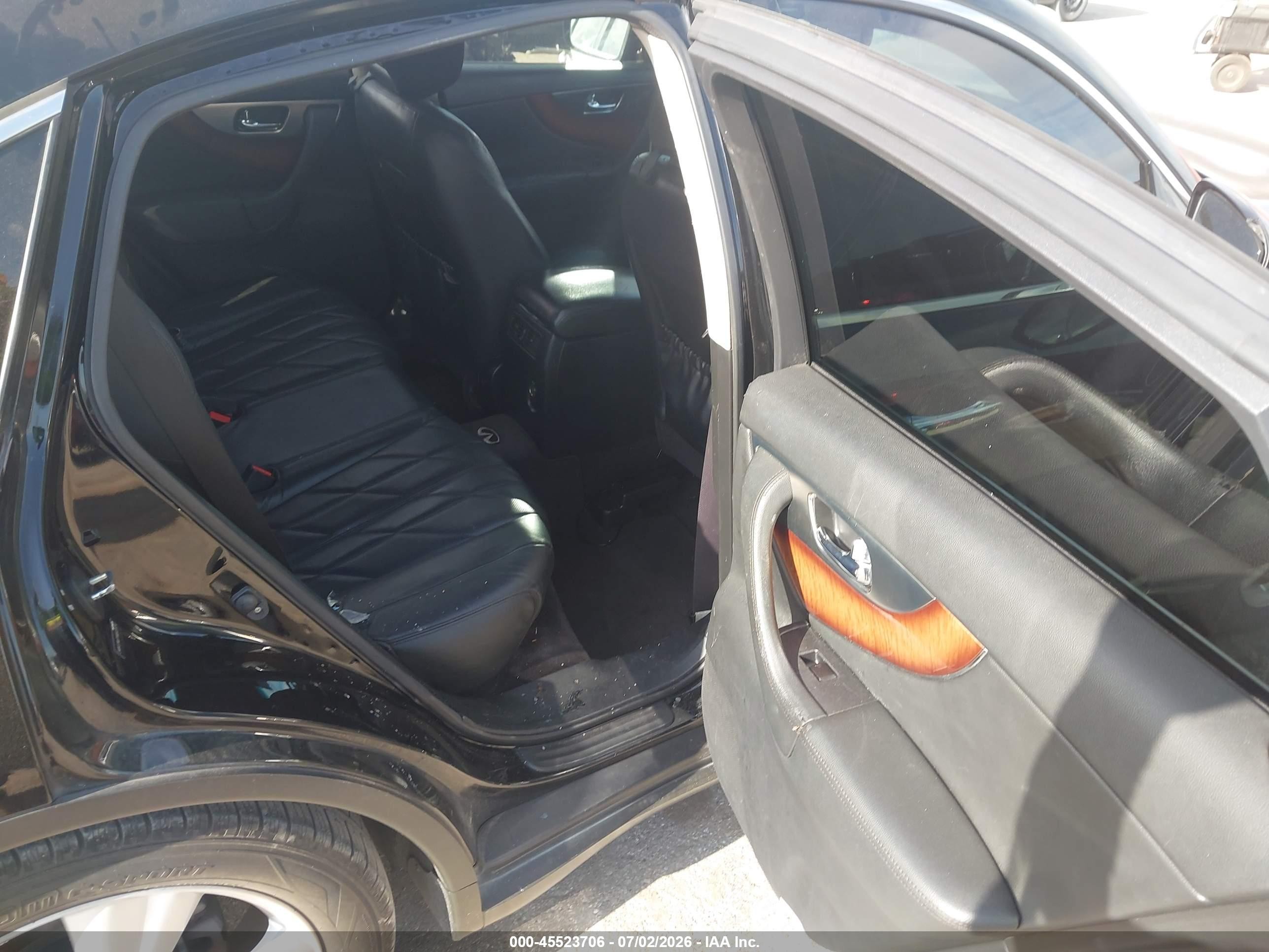 2010 Infiniti Fx35   Black vin: JN8AS1MU7AM802674