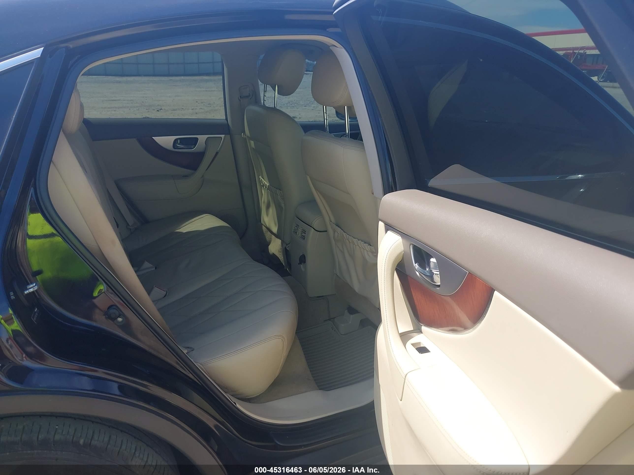 2011 Infiniti Fx35   Black vin: JN8AS1MU7BM711034