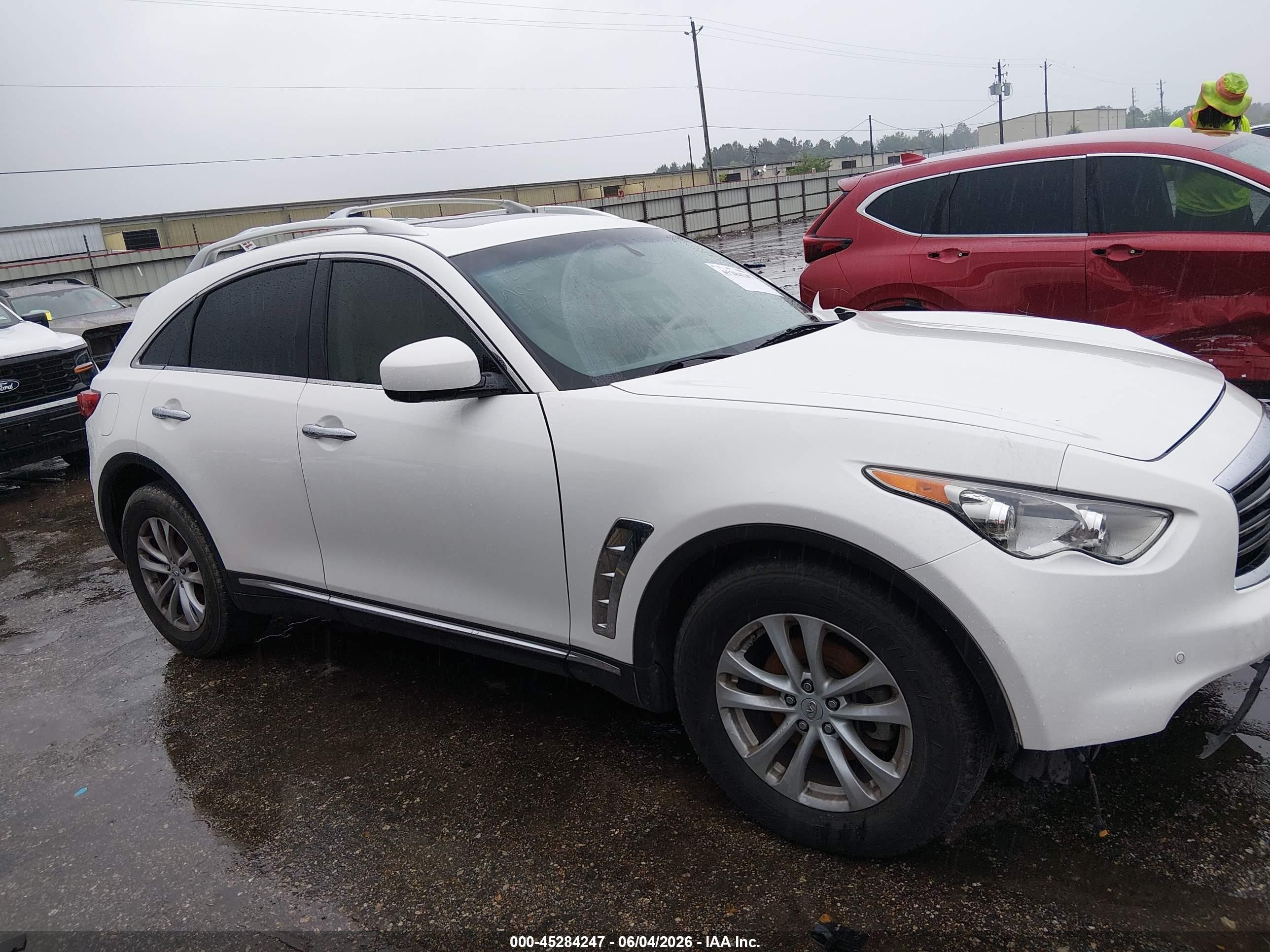 2012 Infiniti Fx35   Белый vin: JN8AS1MU7CM120154