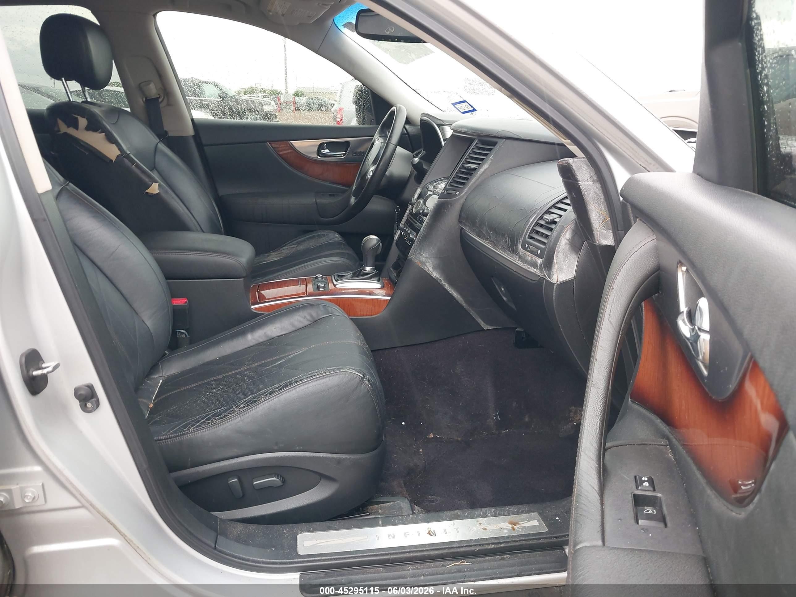 2010 Infiniti Fx35 Silver vin: JN8AS1MU8AM802893