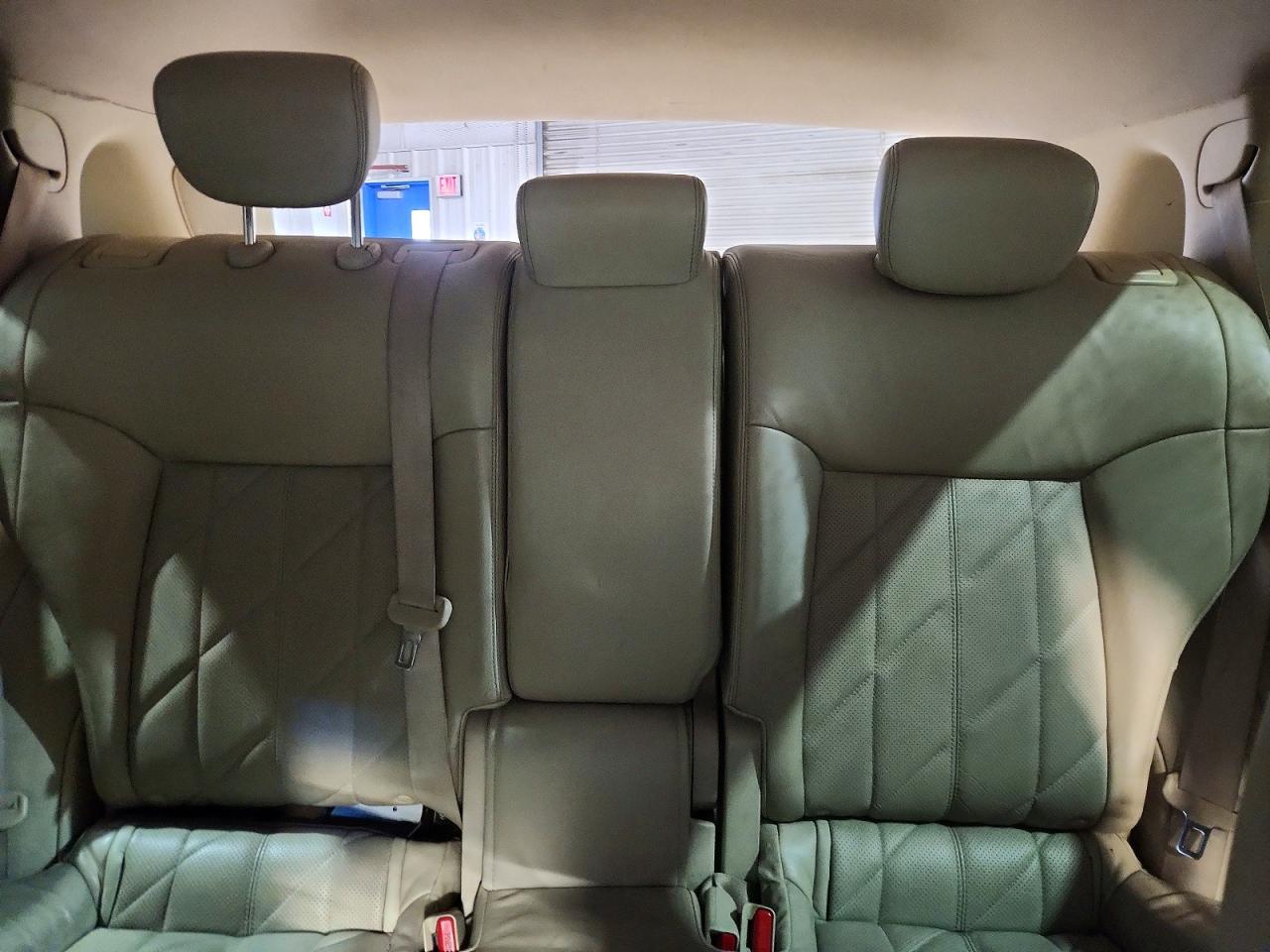 2010 Infiniti Fx35 Base Белый vin: JN8AS1MUXAM802586