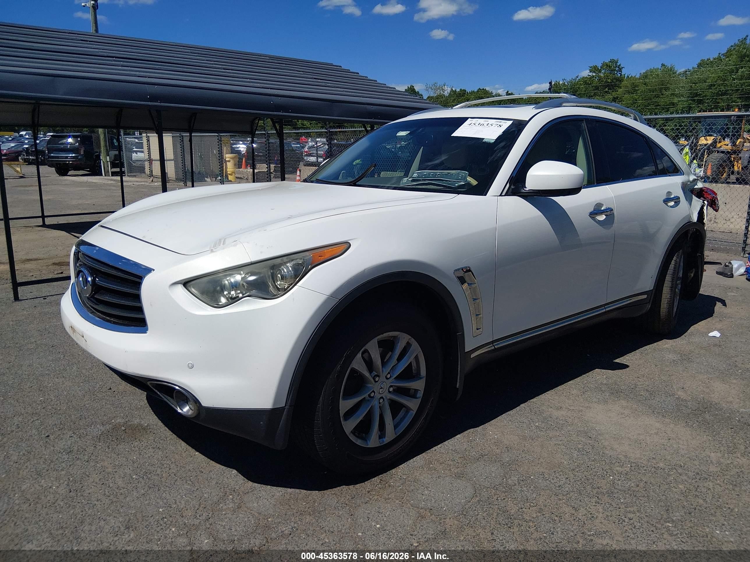 2012 Infiniti Fx35   White vin: JN8AS1MW0CM154129