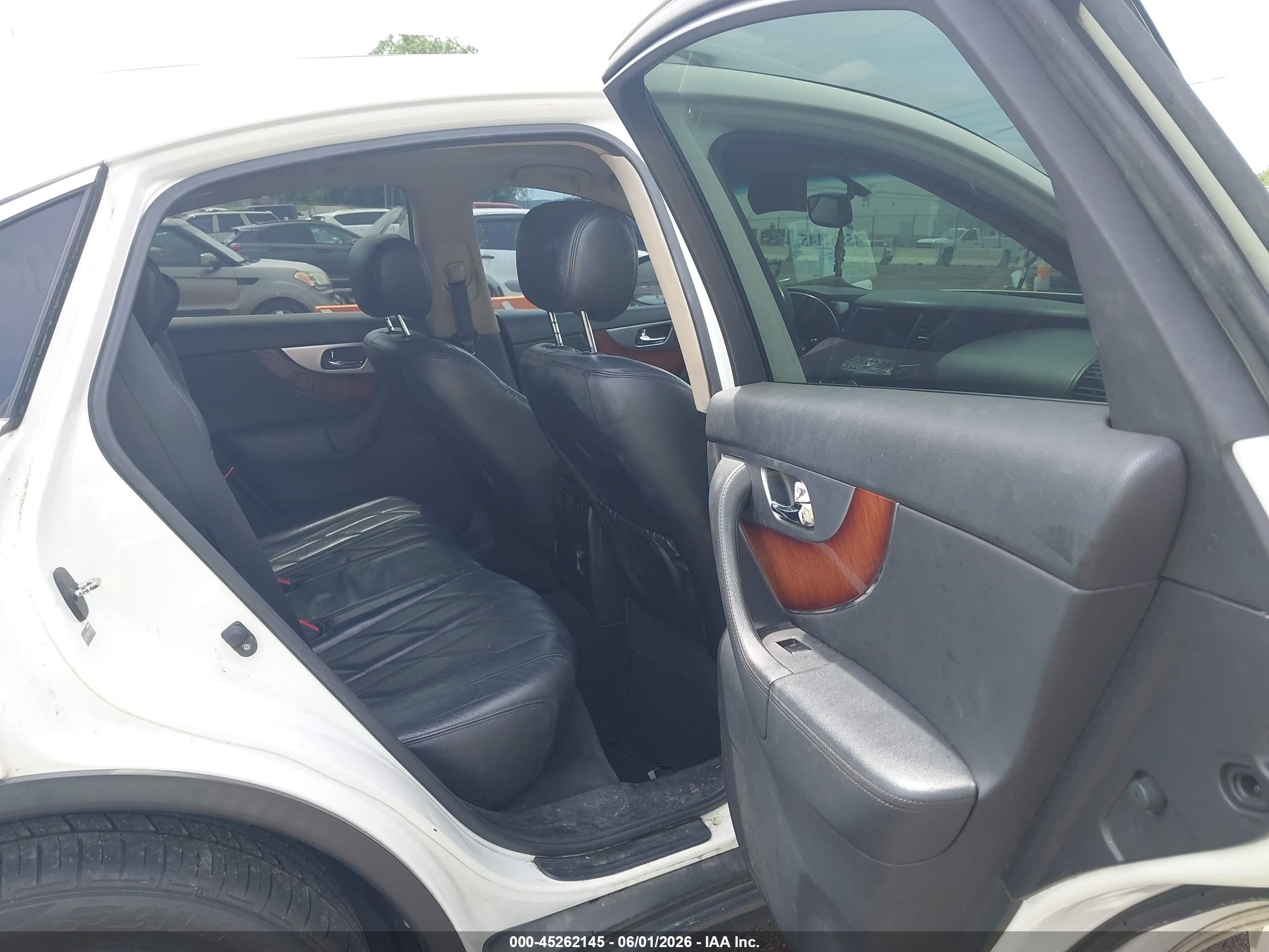 2012 Infiniti Fx35   White vin: JN8AS1MW0CM156396