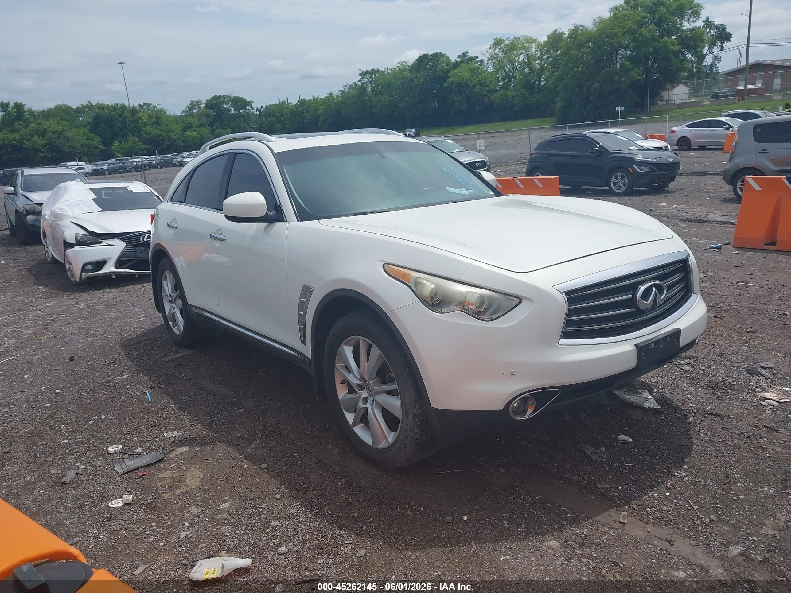 2012 Infiniti Fx35   White vin: JN8AS1MW0CM156396
