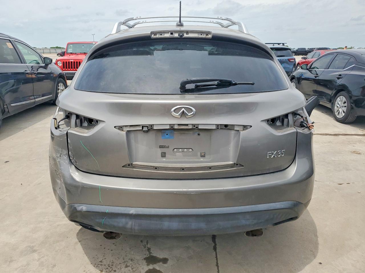 2010 Infiniti Fx35 Base Silver vin: JN8AS1MW1AM852763