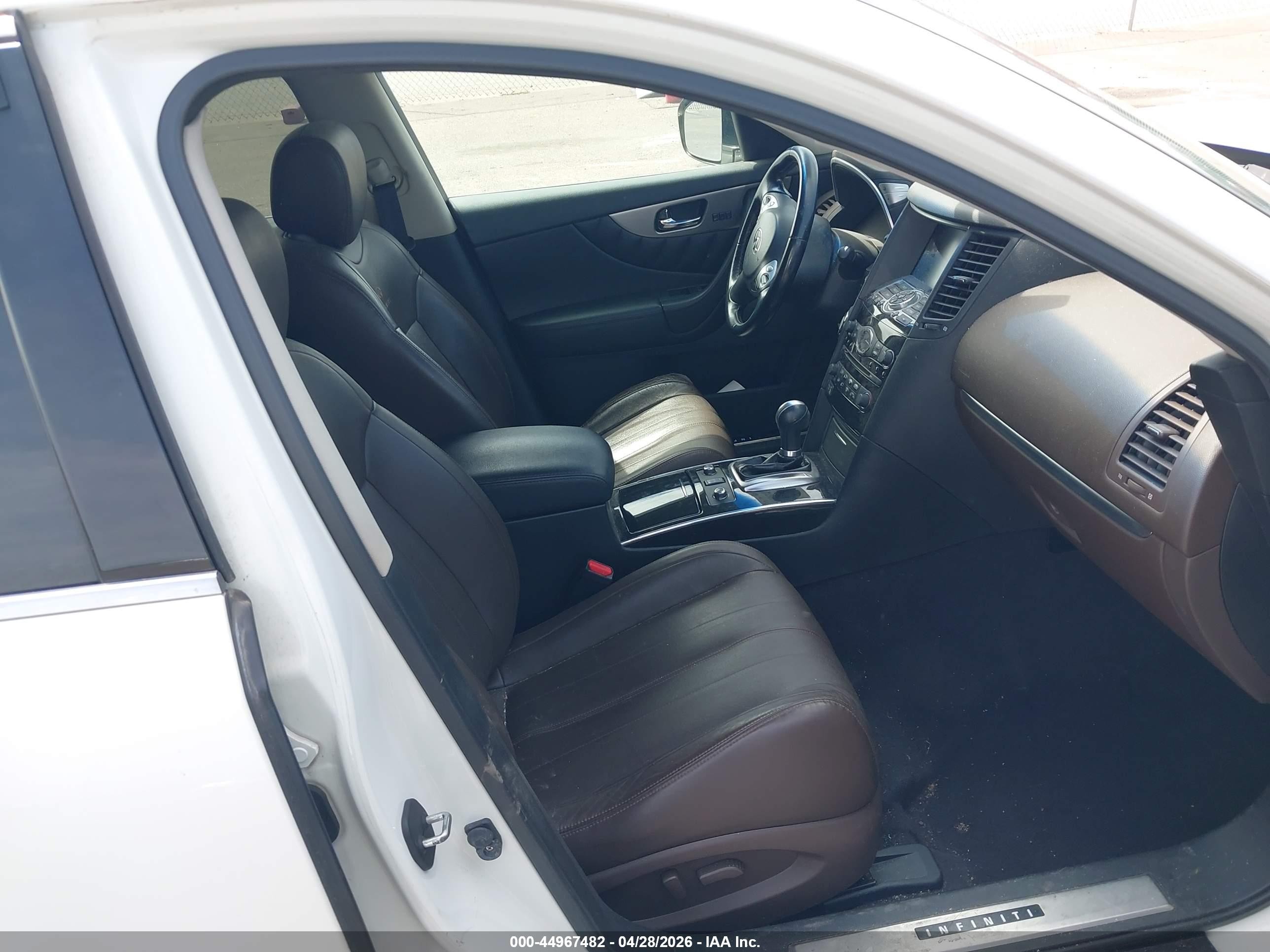 2012 Infiniti Fx35   White vin: JN8AS1MW5CM154854