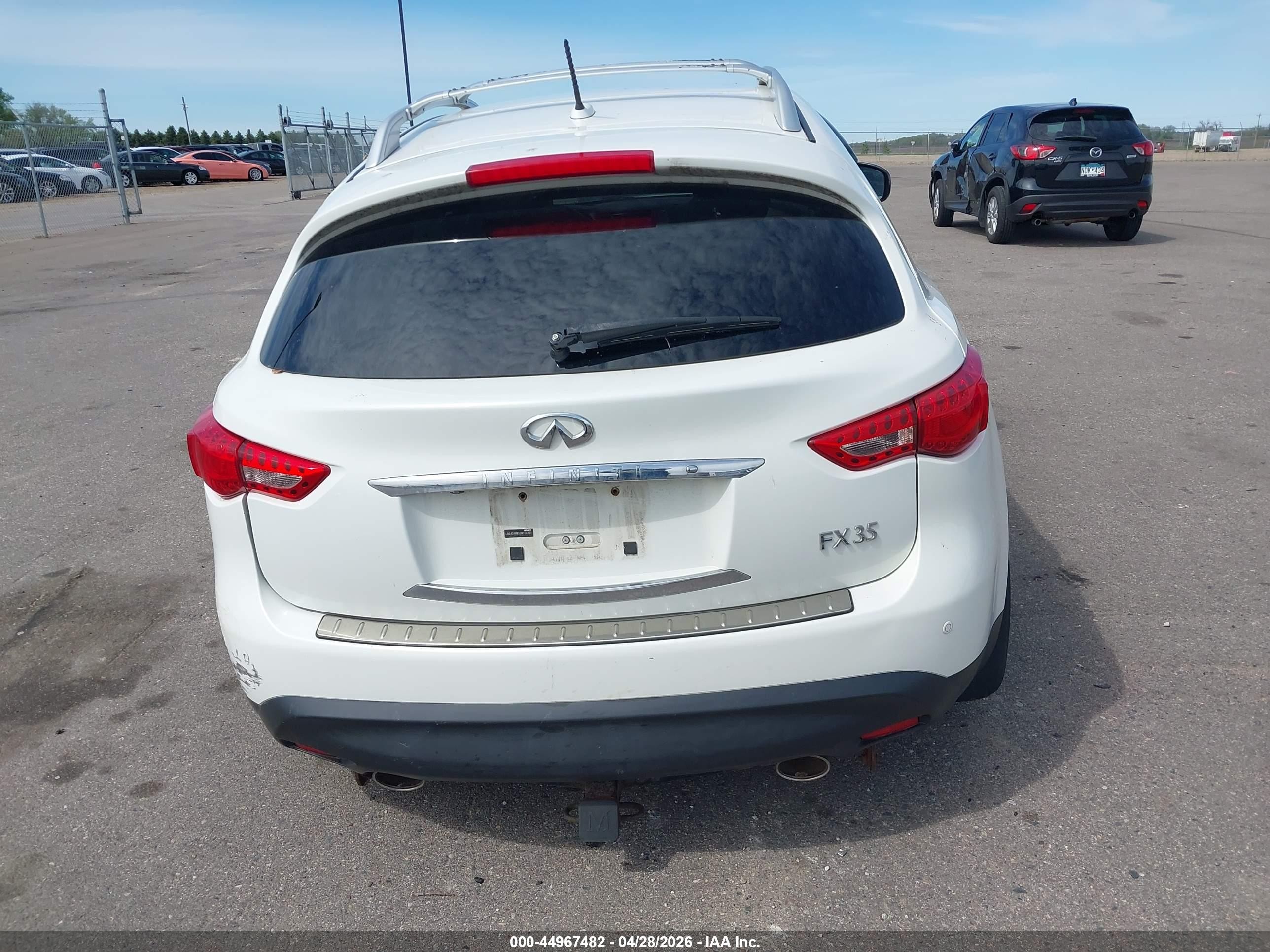 2012 Infiniti Fx35   White vin: JN8AS1MW5CM154854