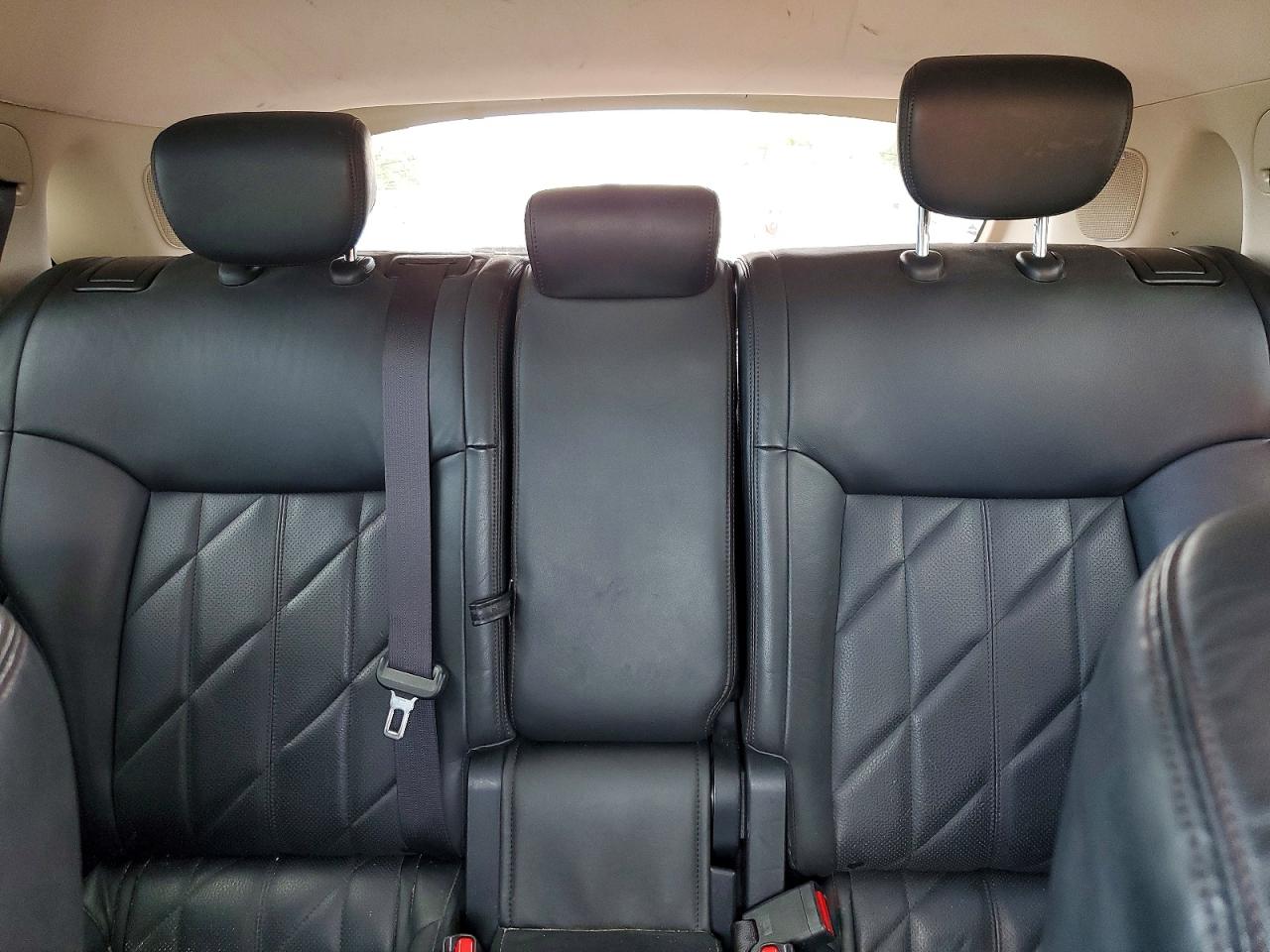 2010 Infiniti Fx35 Base Silver vin: JN8AS1MW7AM852461