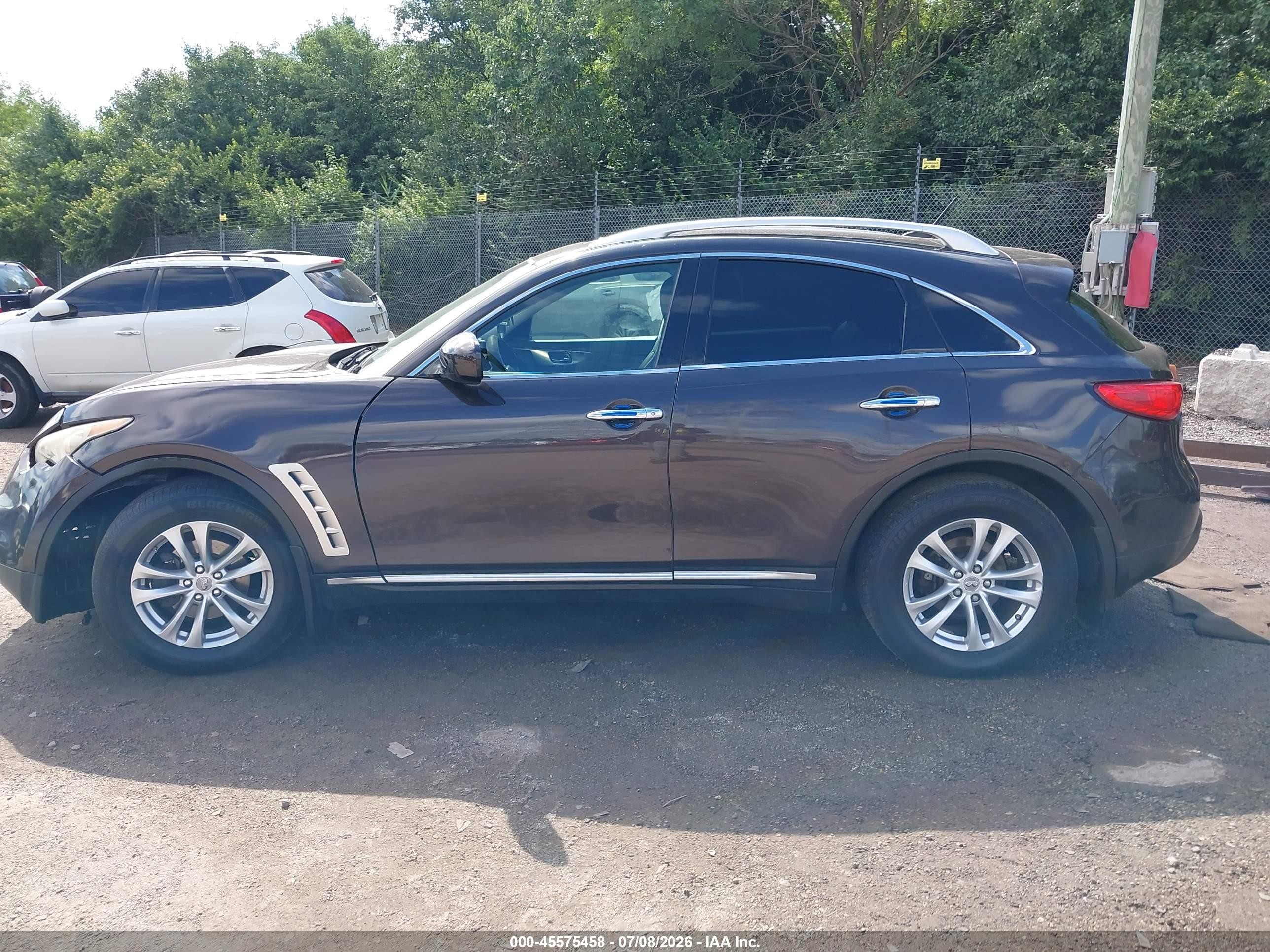 2010 Infiniti Fx35   Purple vin: JN8AS1MW7AM856218