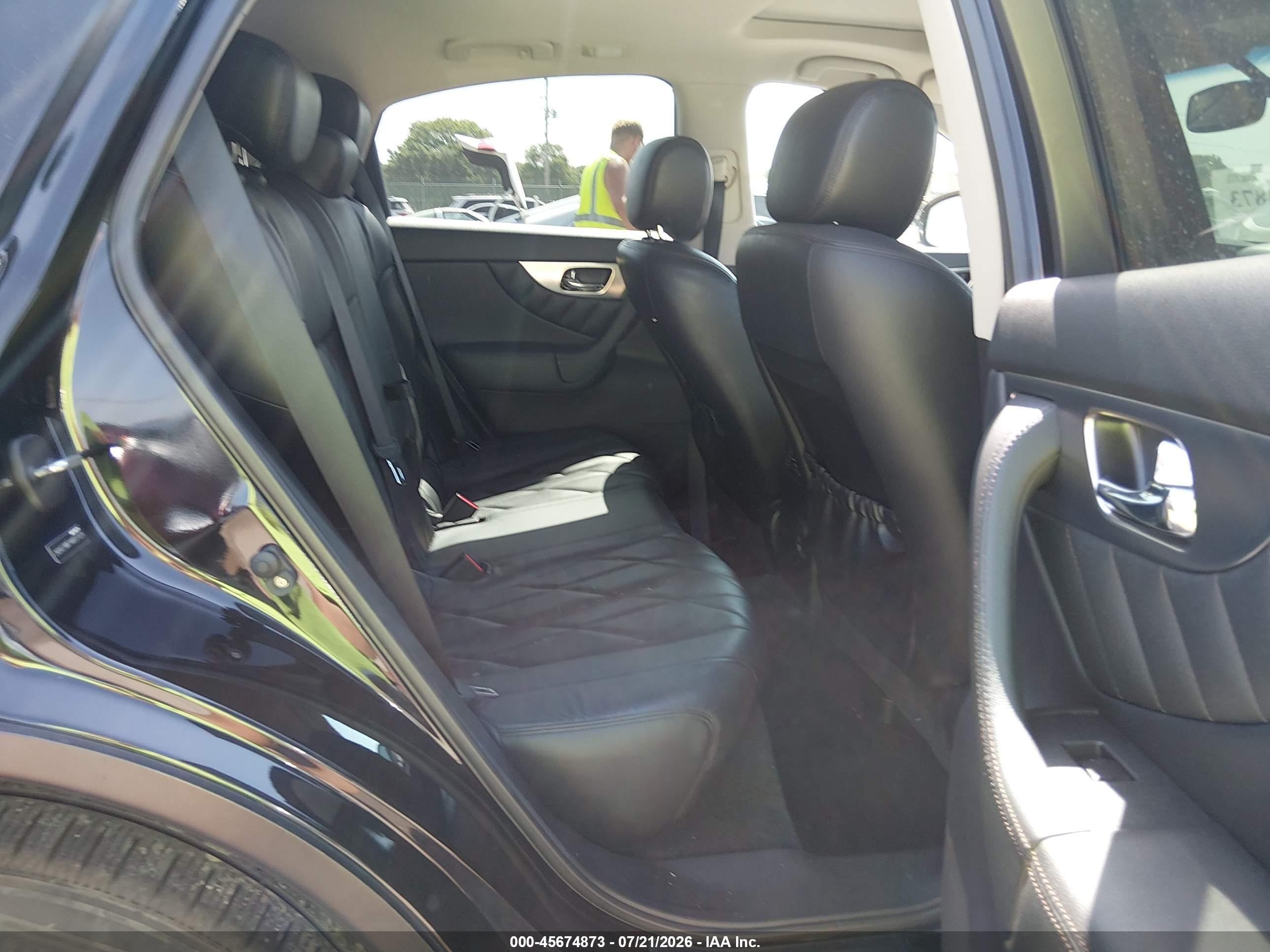 2010 Infiniti Fx35   Black vin: JN8AS1MW7AM857028