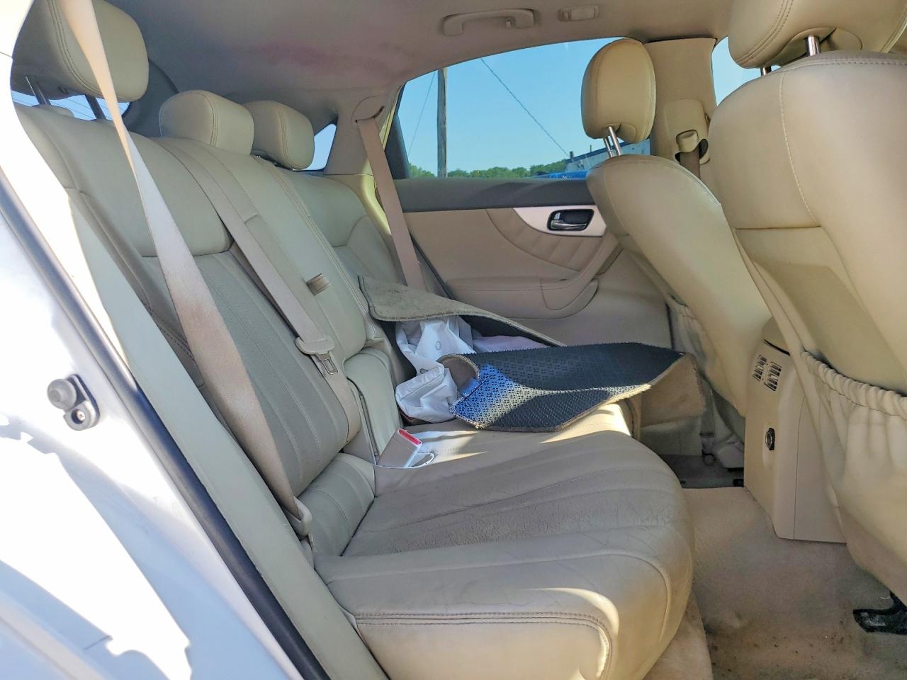 2012 Infiniti Fx35 White vin: JN8AS1MW8CM152953