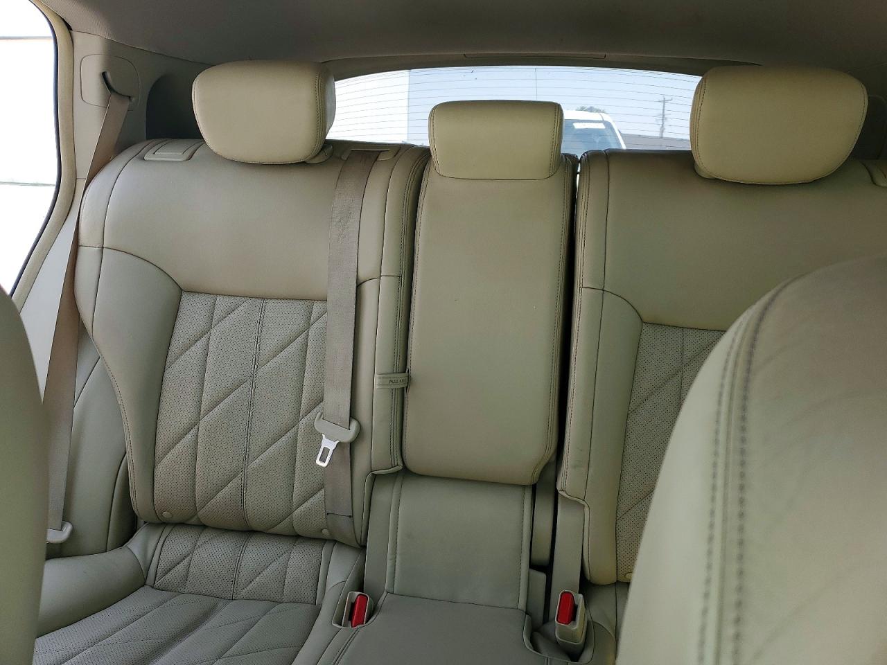 2010 Infiniti Fx35 Base Белый vin: JN8AS1MWXAM850302