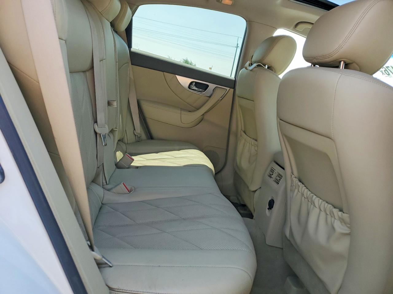 2010 Infiniti Fx35 Base Белый vin: JN8AS1MWXAM850302