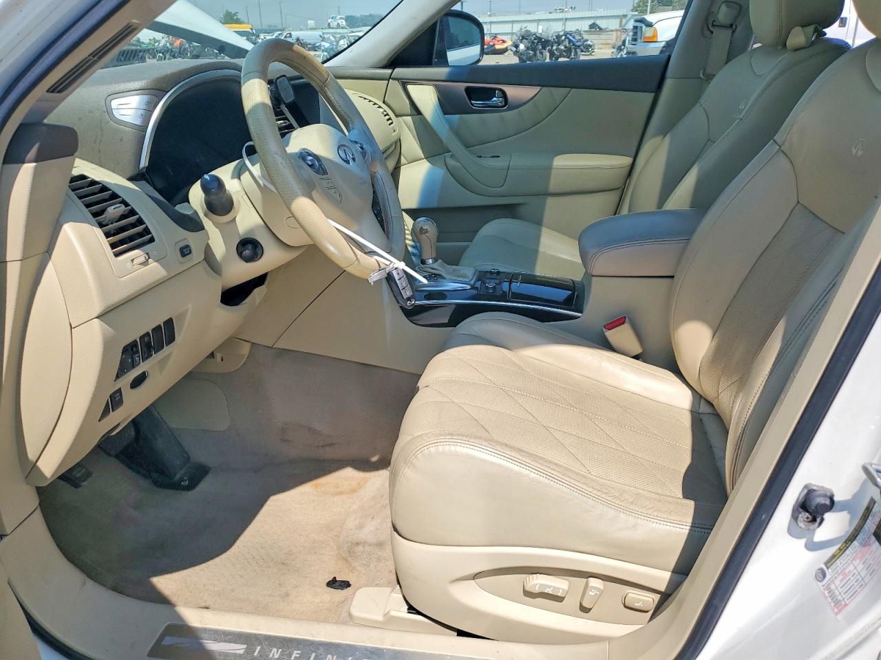 2010 Infiniti Fx35 Base Белый vin: JN8AS1MWXAM850302